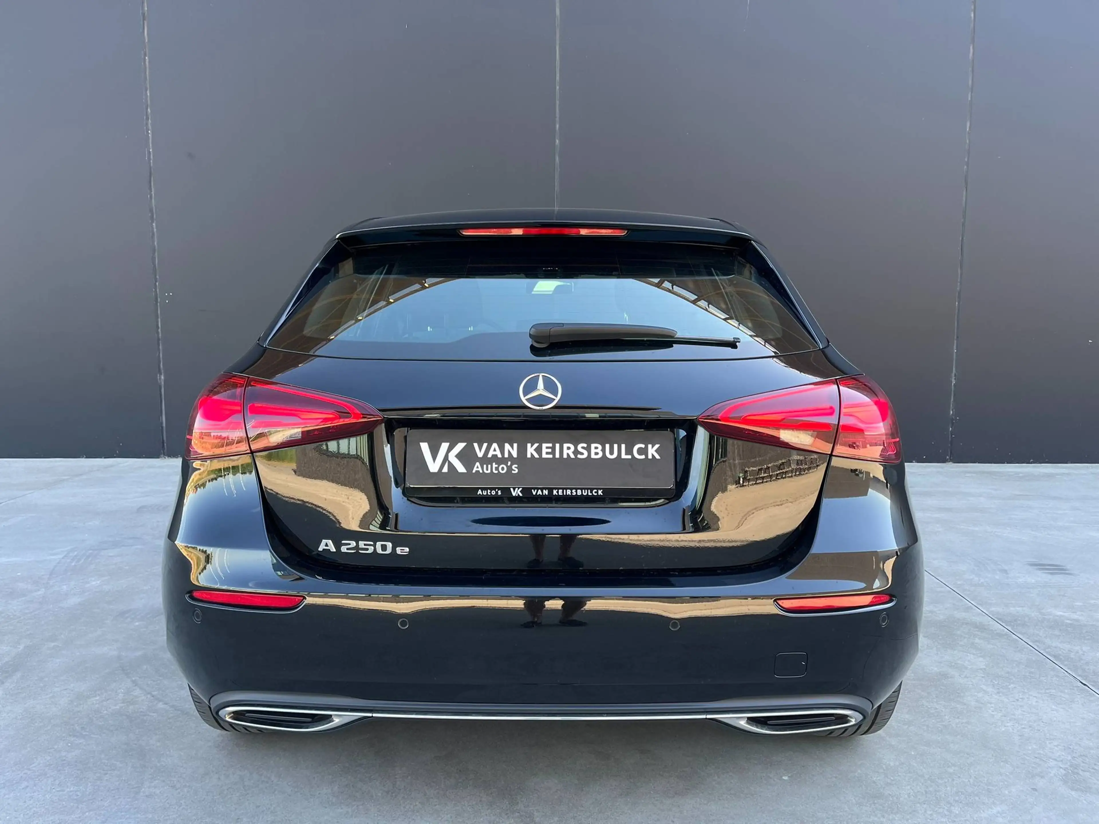 Mercedes-Benz A 250 e PHEV Luxury Line Combi-instrument Camera VerwarmdeComfortzetels Garantie — photo 9
