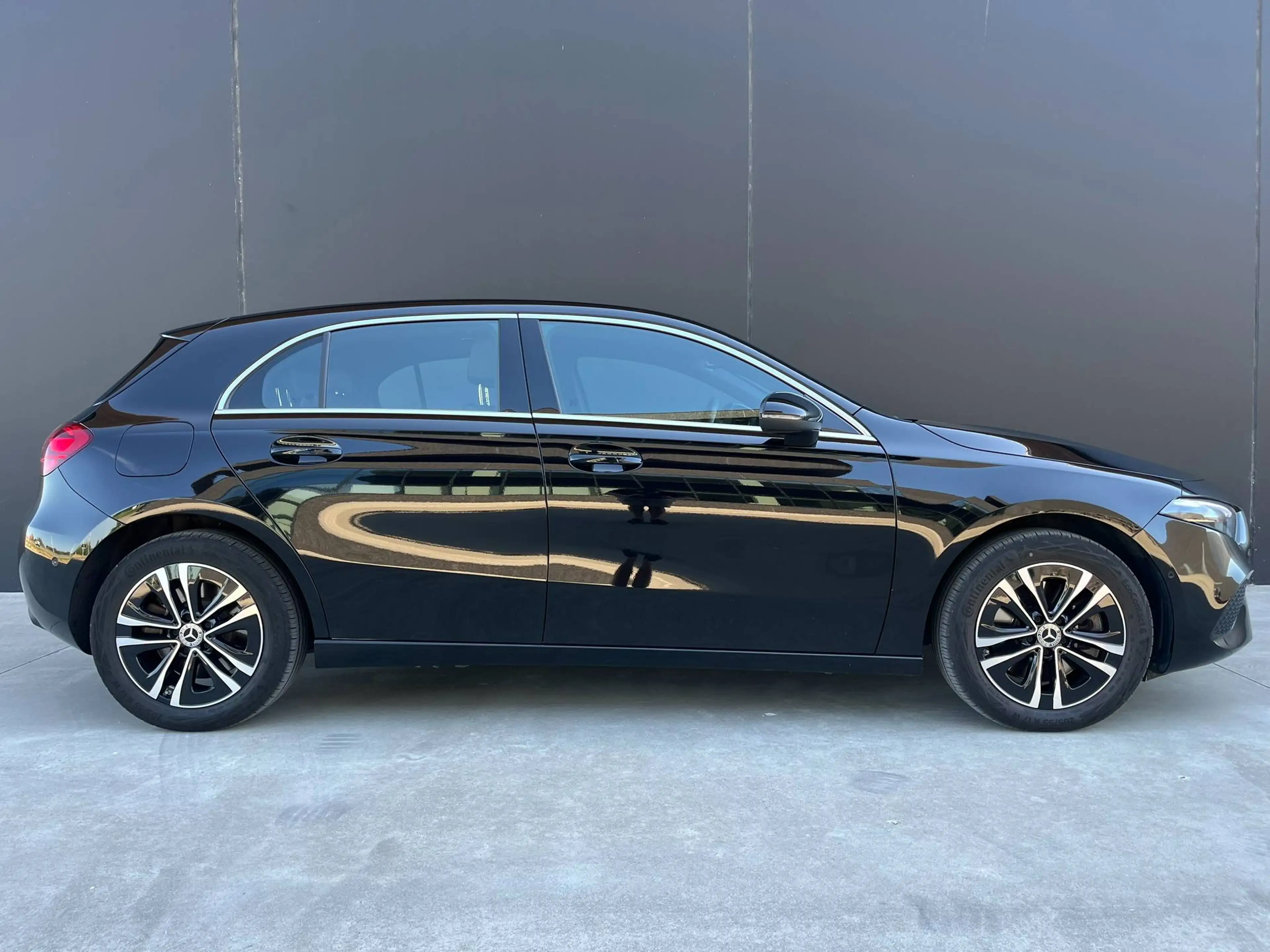 Mercedes-Benz A 250 e PHEV Luxury Line Combi-instrument Camera VerwarmdeComfortzetels Garantie — photo 7