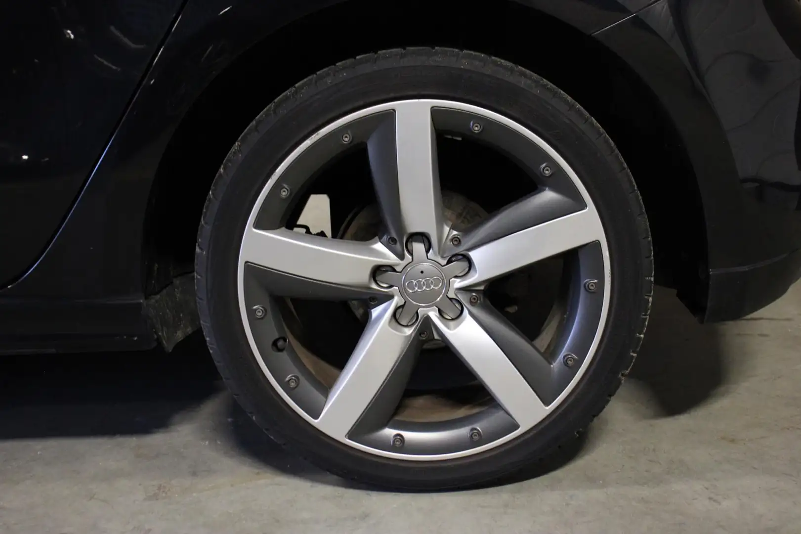 Audi A1 1.2 TFSI S-Line Stoelverw ParkSensor Nwe Ketting B Zwart - 2