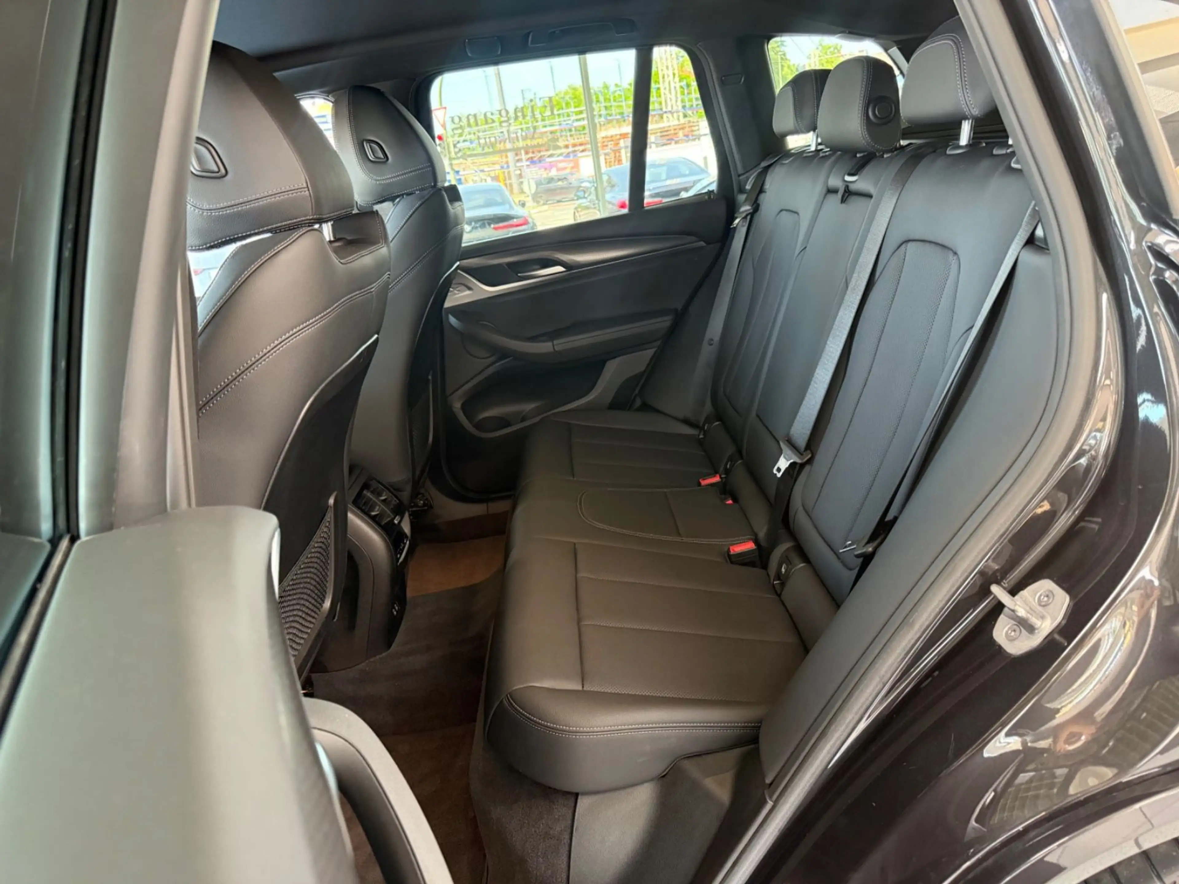 BMW X3 xDrive 20d M Sportpaket LED/CAM/DAB/HIFI — photo 11