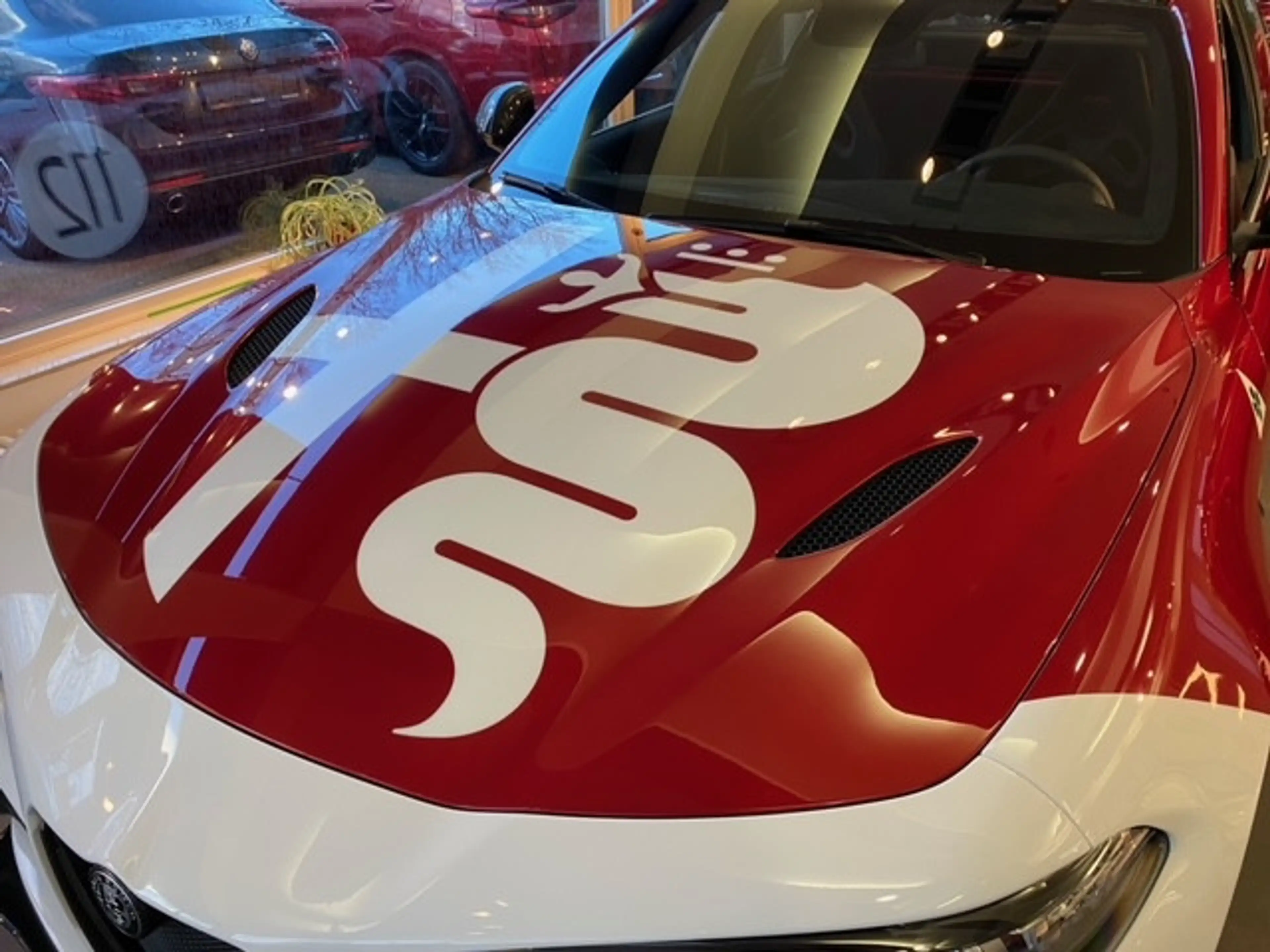 Alfa Romeo Giulia GTAm limit. Modell auf 500 EH — photo 11