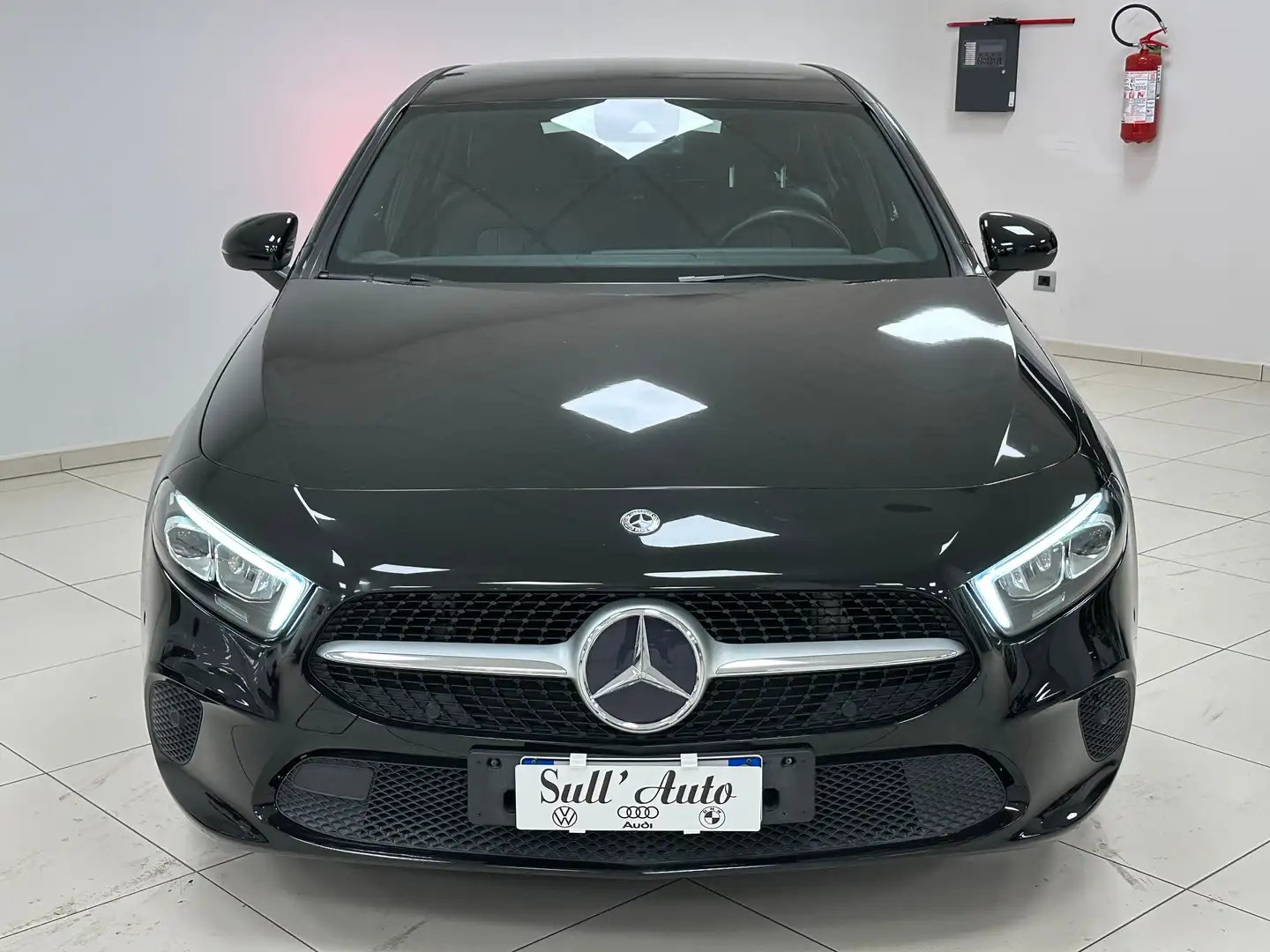 Mercedes-Benz A 180 d Business auto Noir - 2