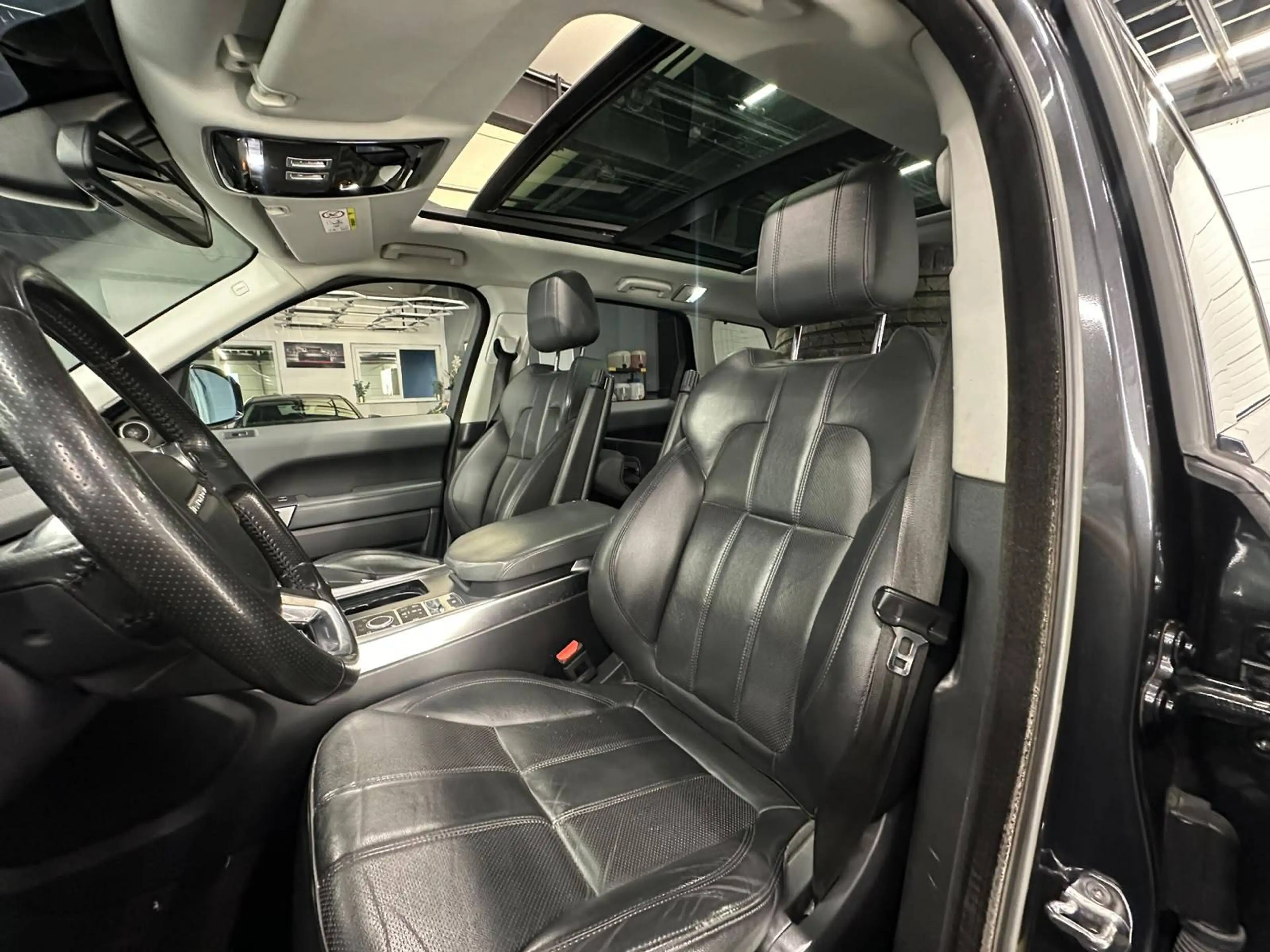 Land Rover Range Rover Sport 3.0d bj2015 195501km eur5 225kw 7 zitplaatsen — photo 8