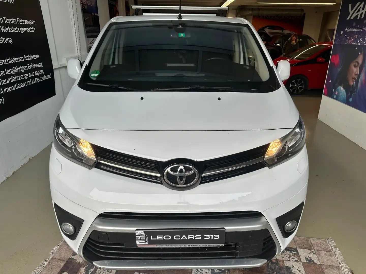 Toyota Proace Verso L2 Shuttle Comfort Automatik Weiß - 2