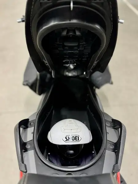 Yamaha X-Max 400 - foto 7