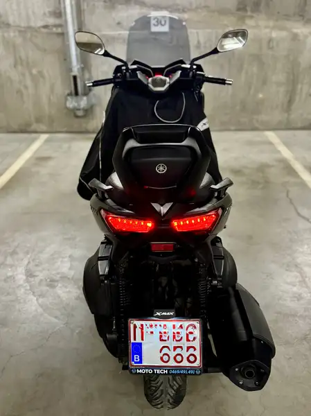 Yamaha X-Max 400 - foto 4