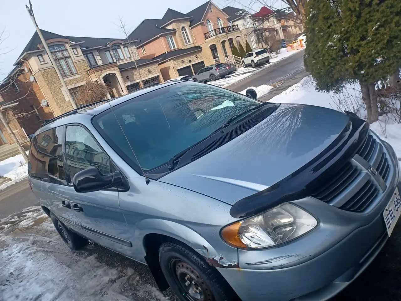 Dodge Caravan снимка Dodge Caravan