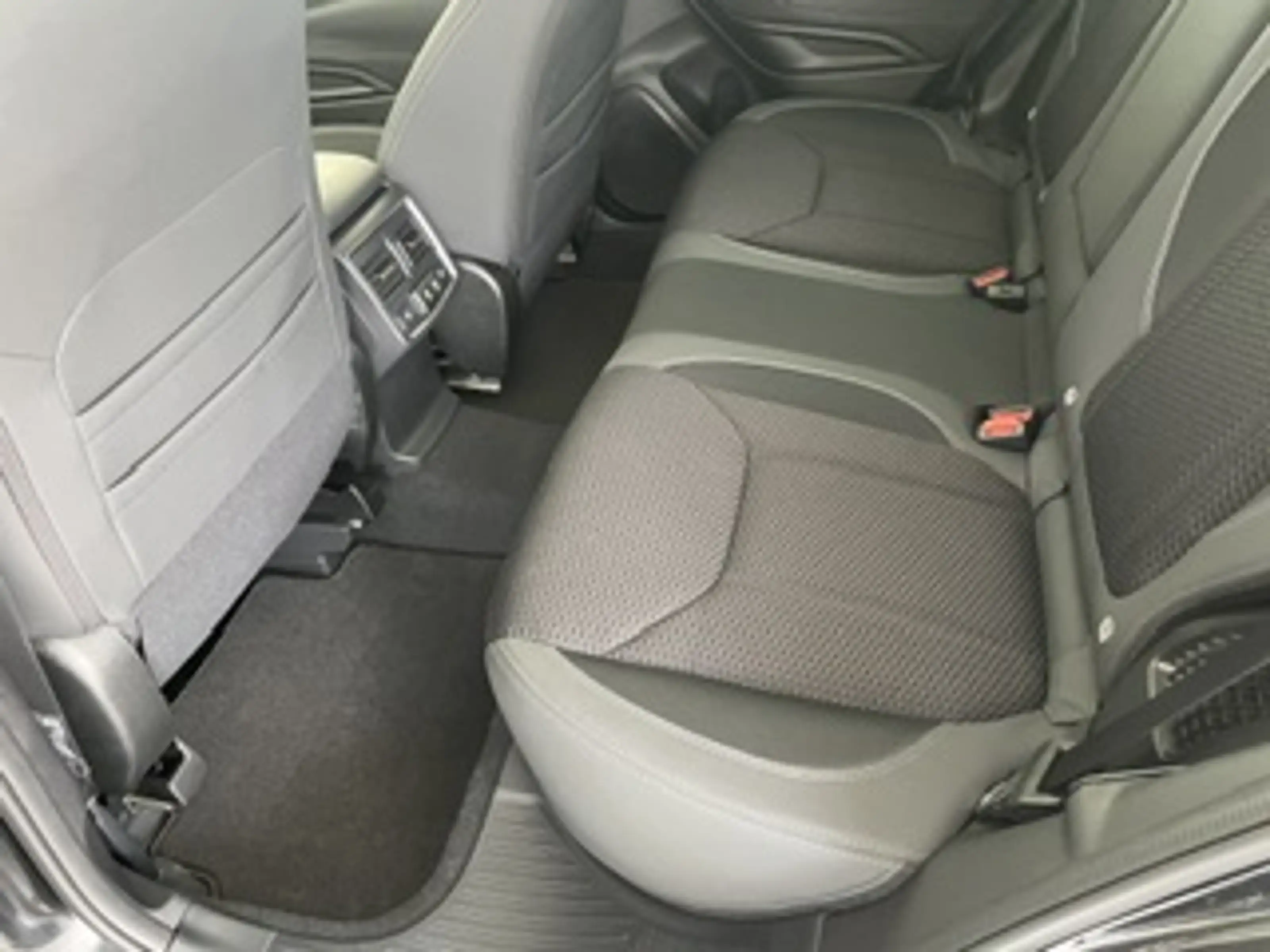 Subaru Forester Forester Hybrid 2.0ie Lineartronic Comfort — photo 13