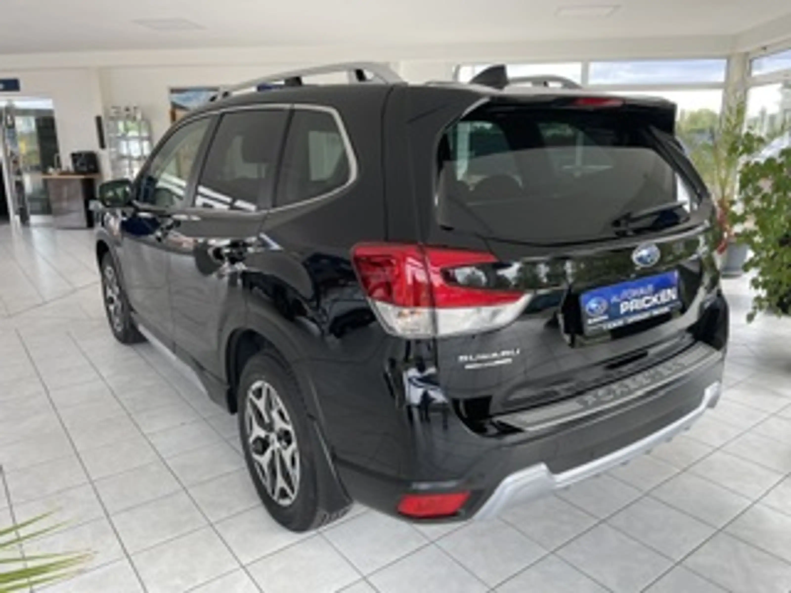 Subaru Forester Forester Hybrid 2.0ie Lineartronic Comfort — photo 3