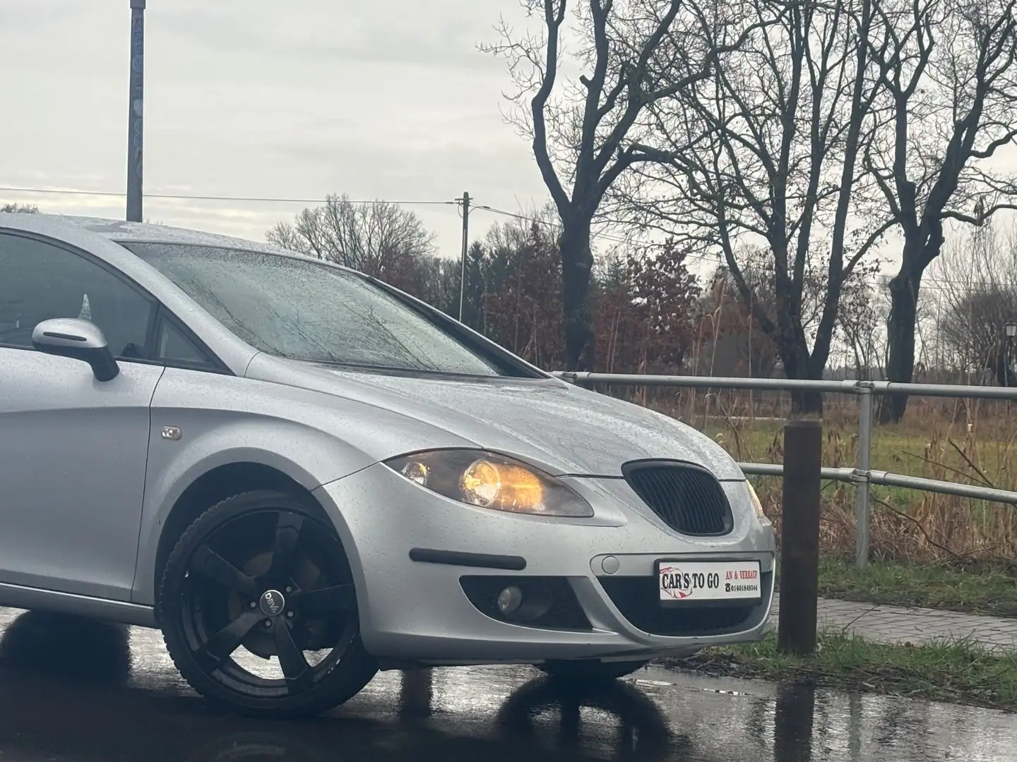 SEAT Leon Stylance / Style Stříbrná - 1