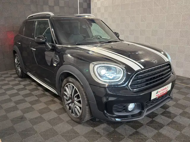 MINI One Countryman One D*JCW*LED-H&K-SHZ-TEMP-PDC