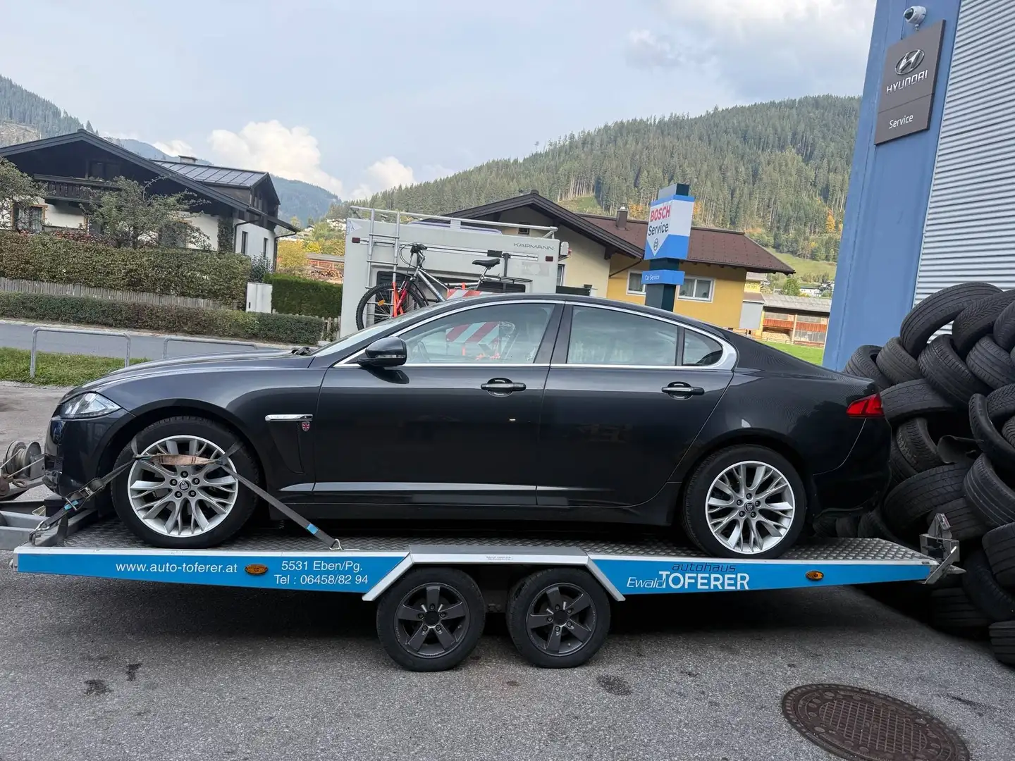 Jaguar XF XF 2,2 Diesel Premium Luxury Premium Luxury - MOTORSCHADEN Grau - 2
