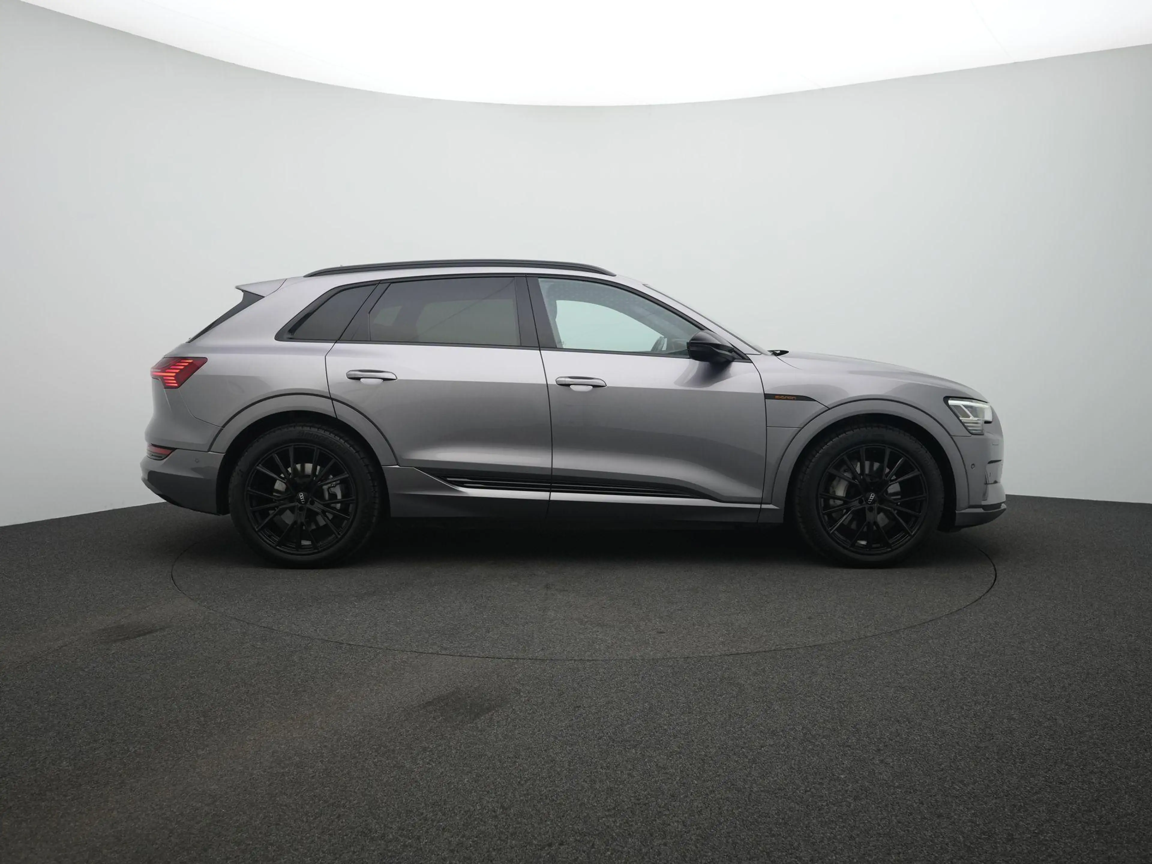 Audi e-tron 55 quattro 408pk Advanced edition 95 kWh | Trekhaa — photo 4