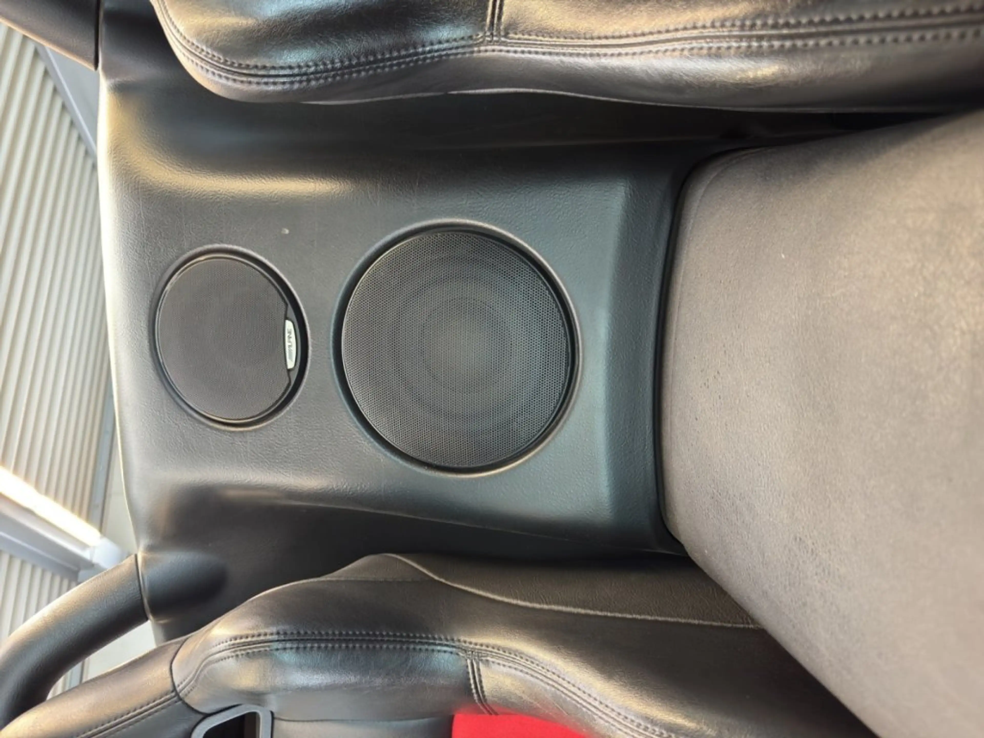 Dodge Viper RT10 — photo 12