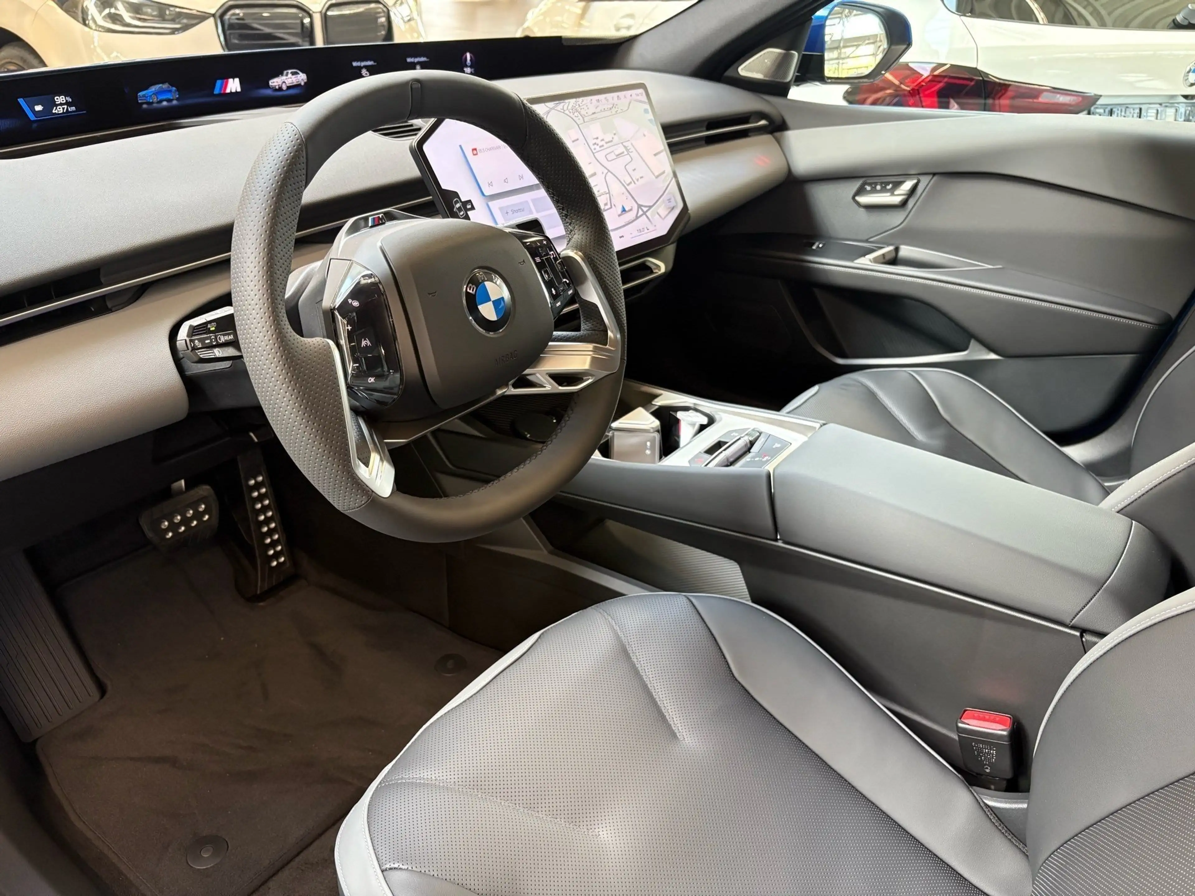 BMW i3 50 xDrive MSport DA+ PA Prof HuD H/K Pano 19" LMR — photo 6
