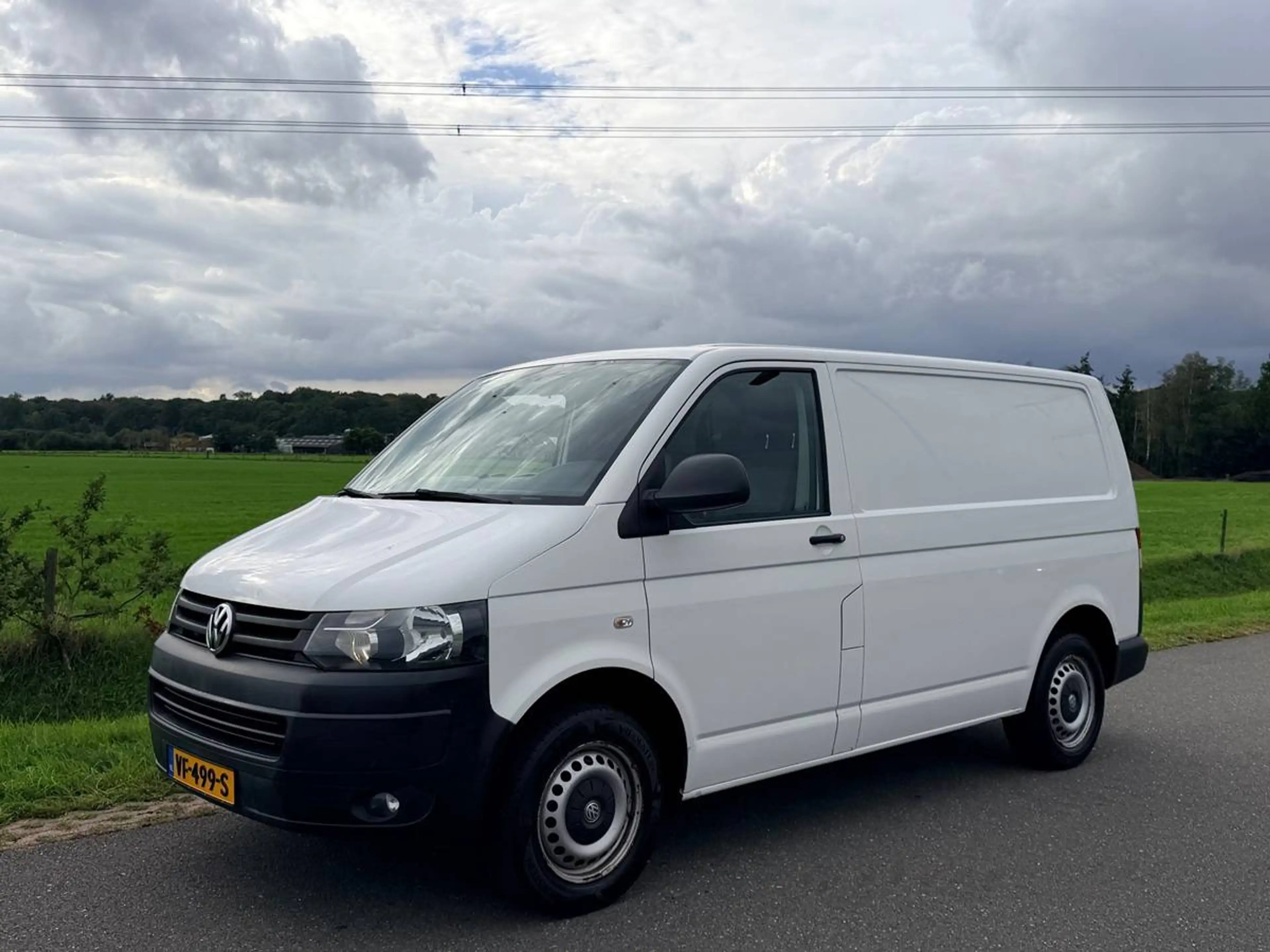 Volkswagen Transporter 2.0 TDI L1H1 T800Ba., Airco, Trekhaak, Cruise, Navi, El. Ramen, CV, Weinig km — photo 2