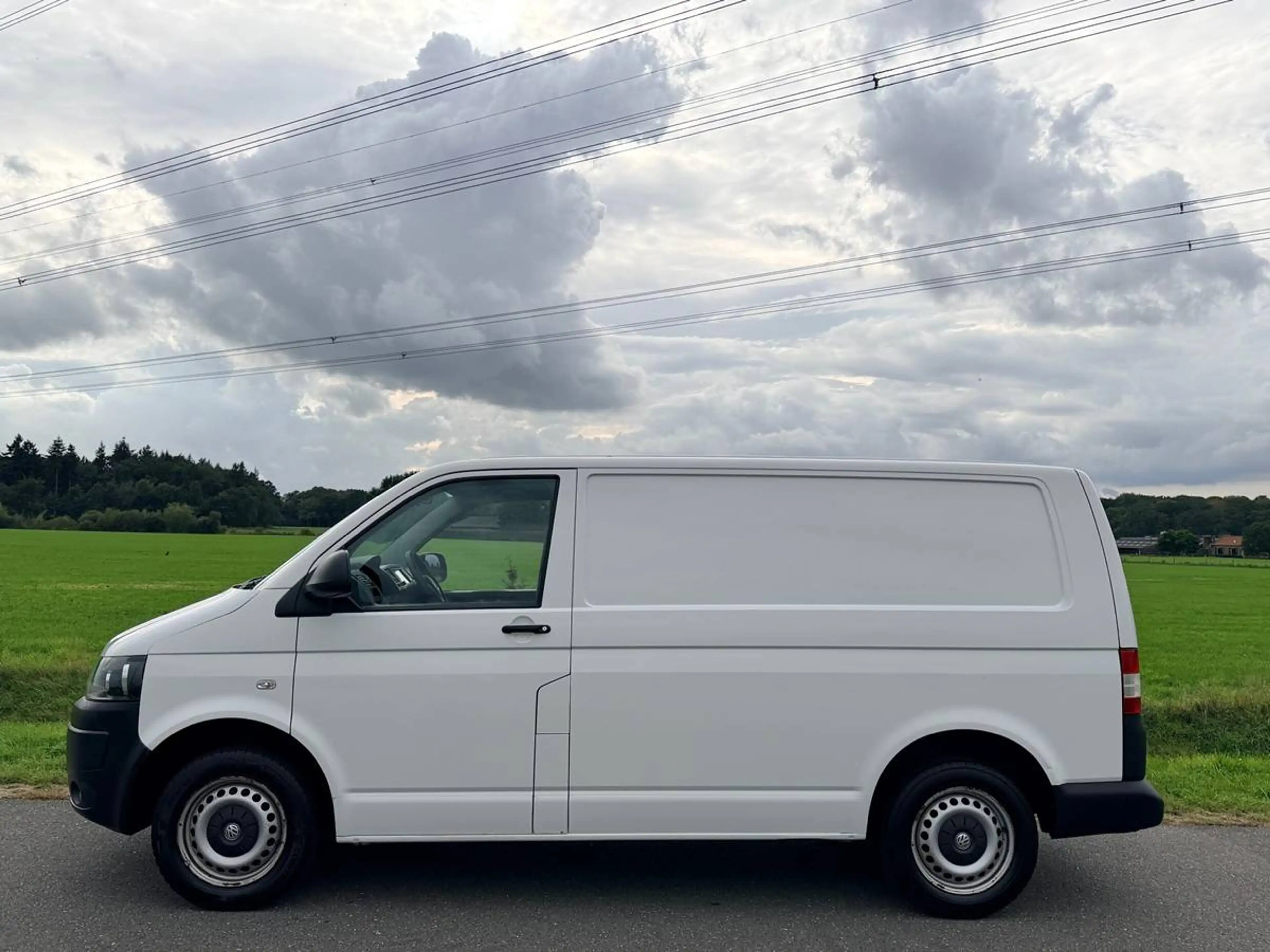 Volkswagen Transporter 2.0 TDI L1H1 T800Ba., Airco, Trekhaak, Cruise, Navi, El. Ramen, CV, Weinig km — photo 3