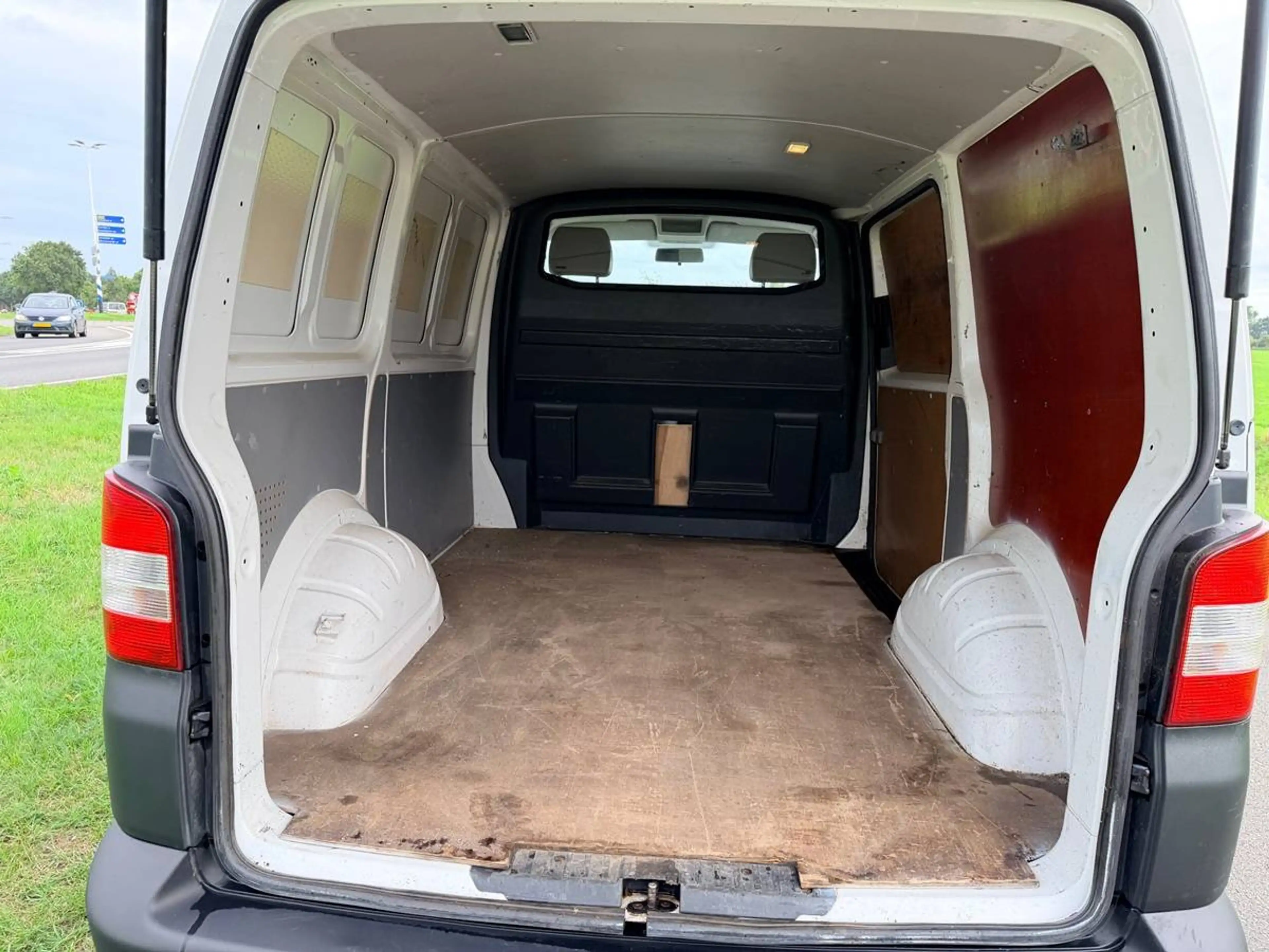 Volkswagen Transporter 2.0 TDI L1H1 T800Ba., Airco, Trekhaak, Cruise, Navi, El. Ramen, CV, Weinig km — photo 11