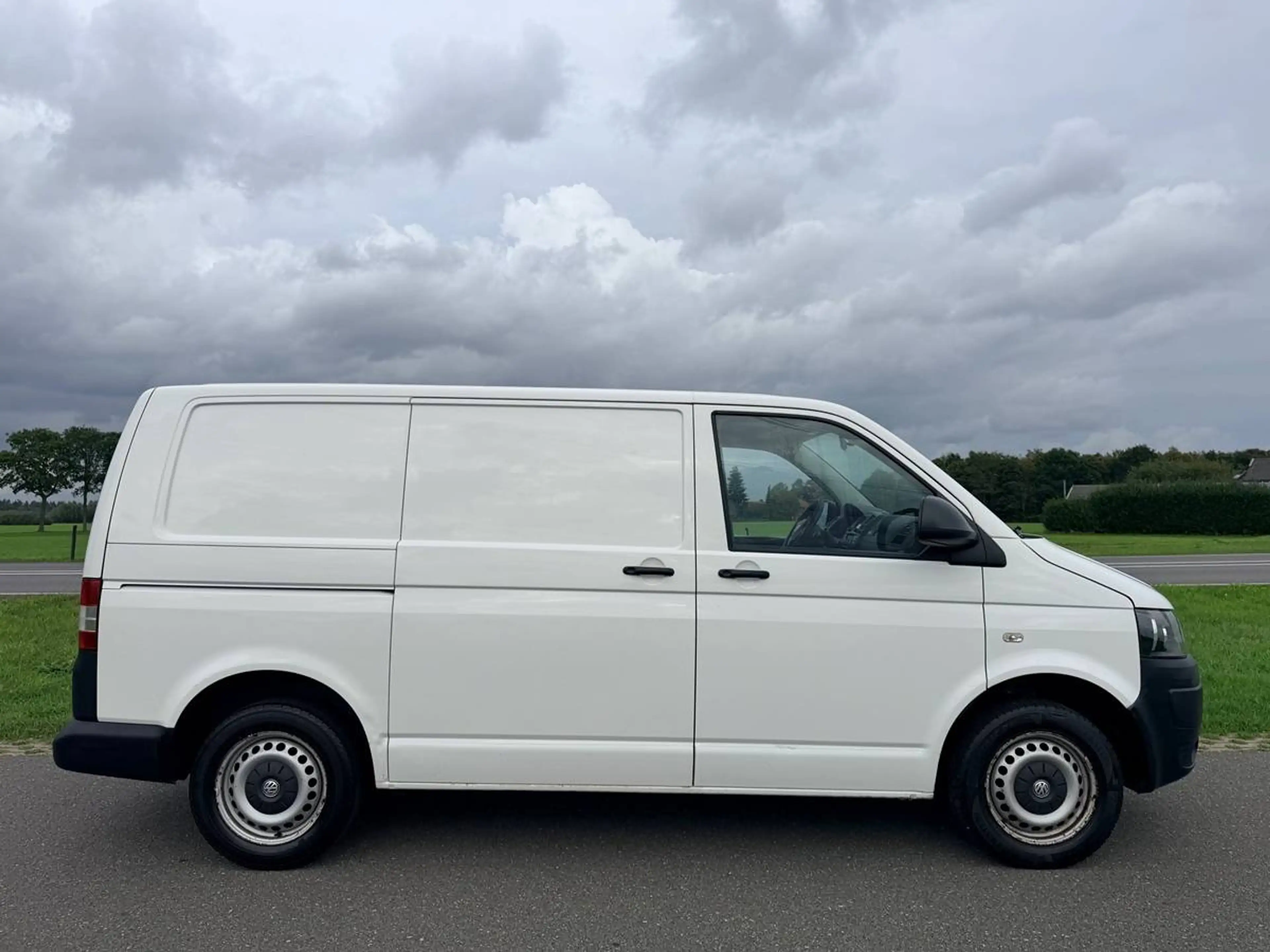 Volkswagen Transporter 2.0 TDI L1H1 T800Ba., Airco, Trekhaak, Cruise, Navi, El. Ramen, CV, Weinig km — photo 7