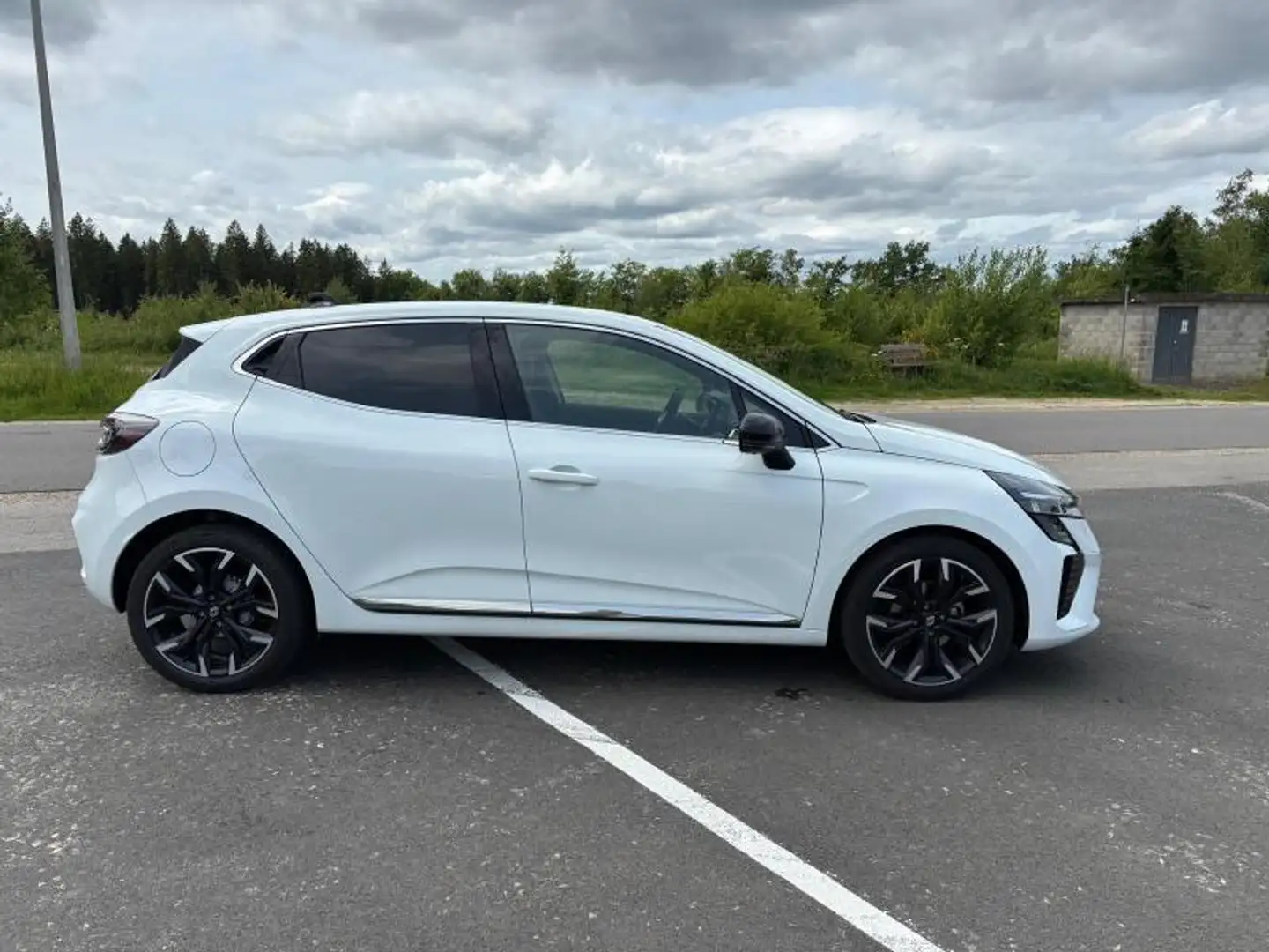 Renault Clio Techno Blanc - 2