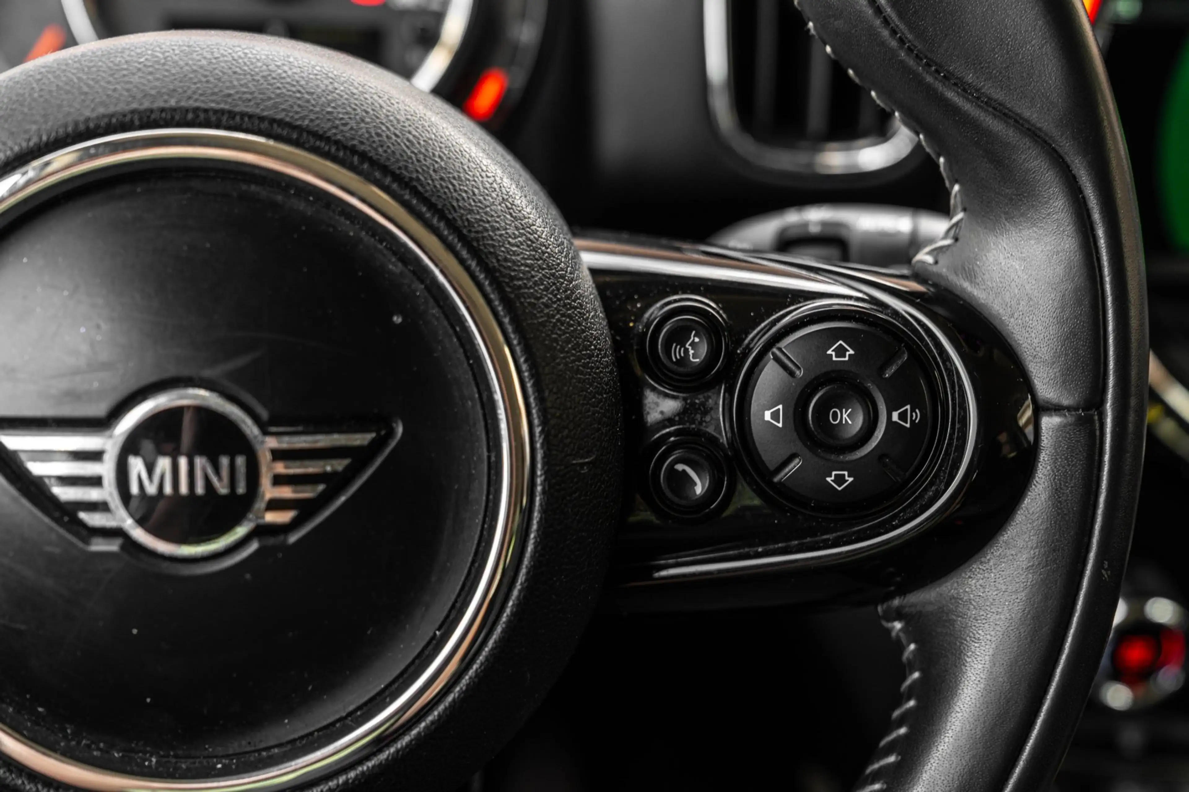 MINI Cooper SE Countryman Mini Hybrid 4ALL 225 PK Harman Kardon Adaptive Cru — photo 29