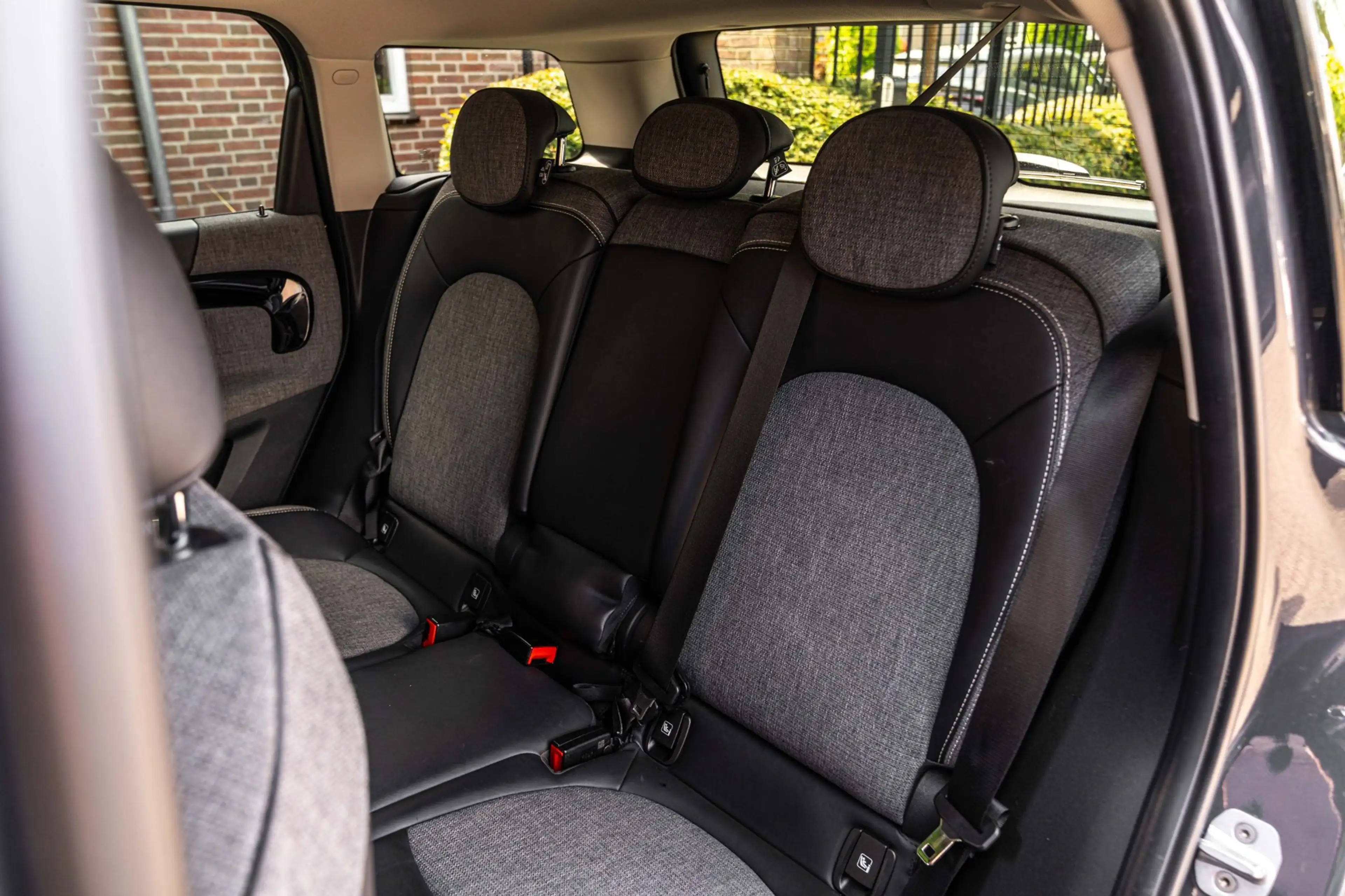 MINI Cooper SE Countryman Mini Hybrid 4ALL 225 PK Harman Kardon Adaptive Cru — photo 13