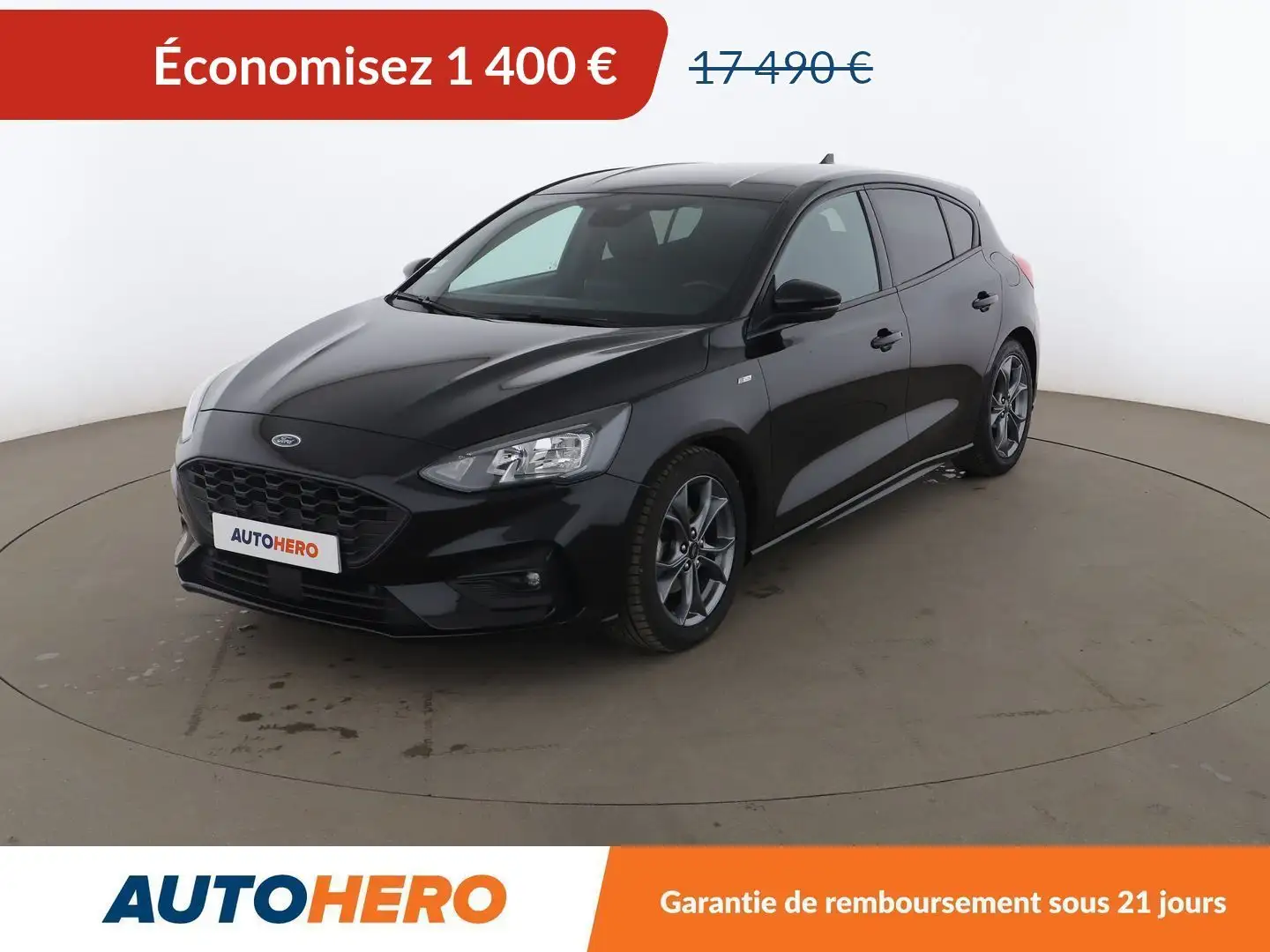 Ford Focus 1.5 EcoBoost ST Line Noir - 1