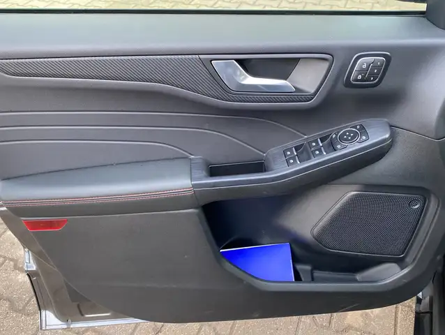 Ford Kuga view 12