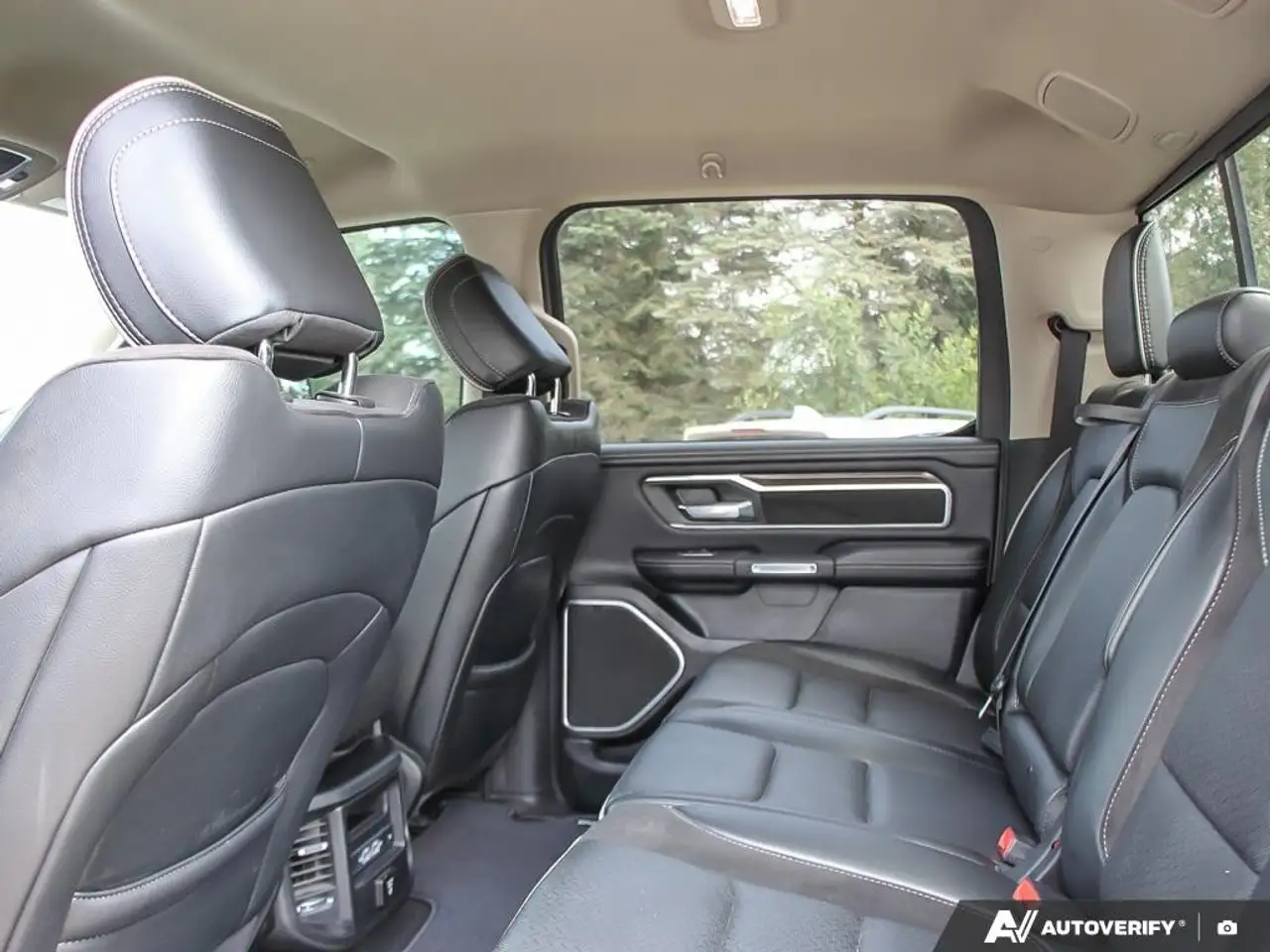 RAM 1500 photo RAM 1500