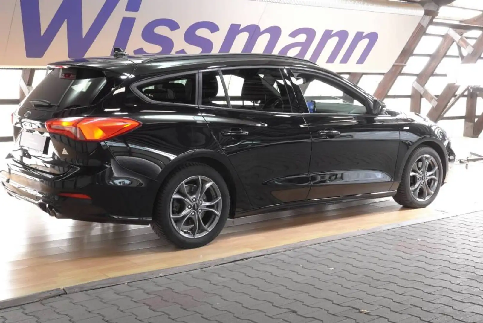 Ford Focus FOCUS ST-Line Turnier Automatic, schwenkb. AHK Nero - 2