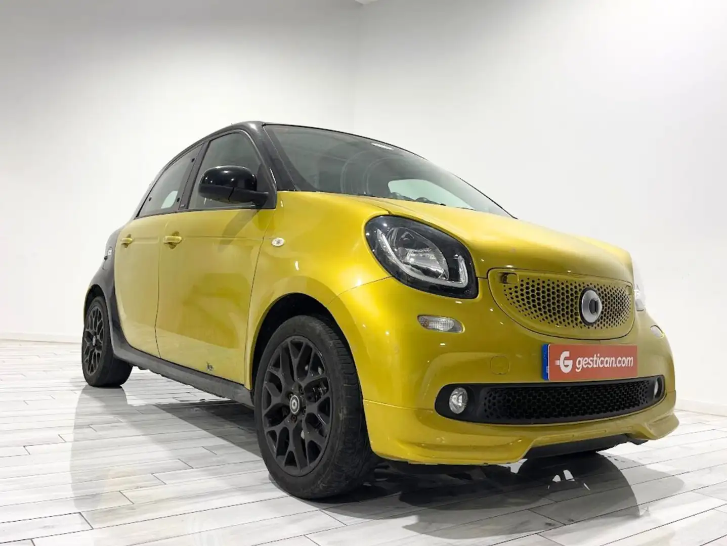 smart forFour 0.9 66kW (90CV) S/S Amarillo - 2