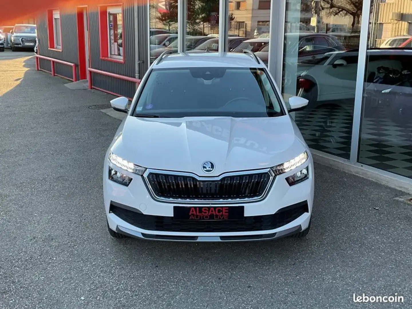 Skoda Kamiq 1.0 TSI 95CH ACTIVE Blanc - 2