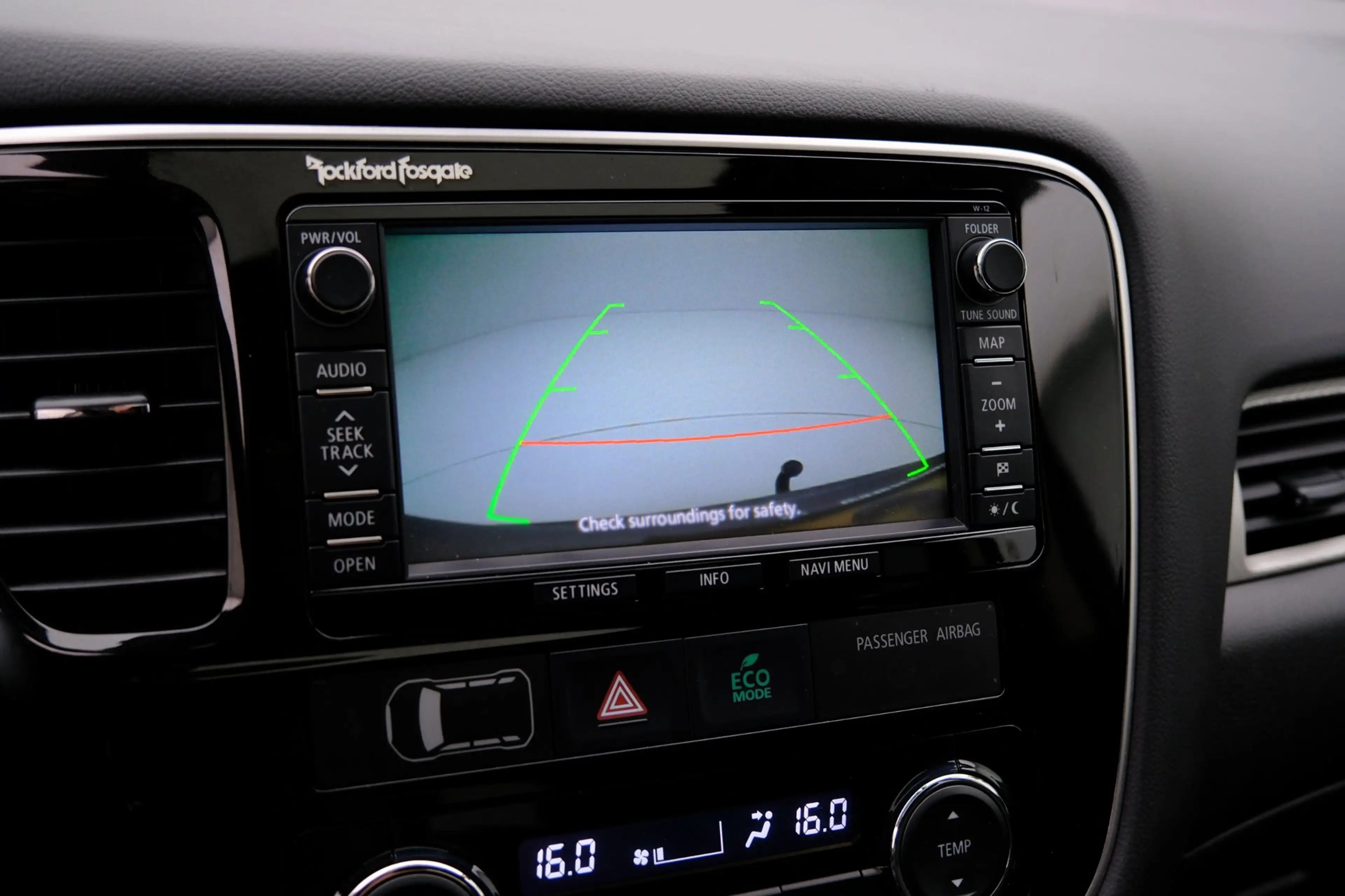 Mitsubishi Outlander 2.0 PHEV Instyle Aut.|Leer|Stoelverw.|Trekhaak|LMV — photo 16