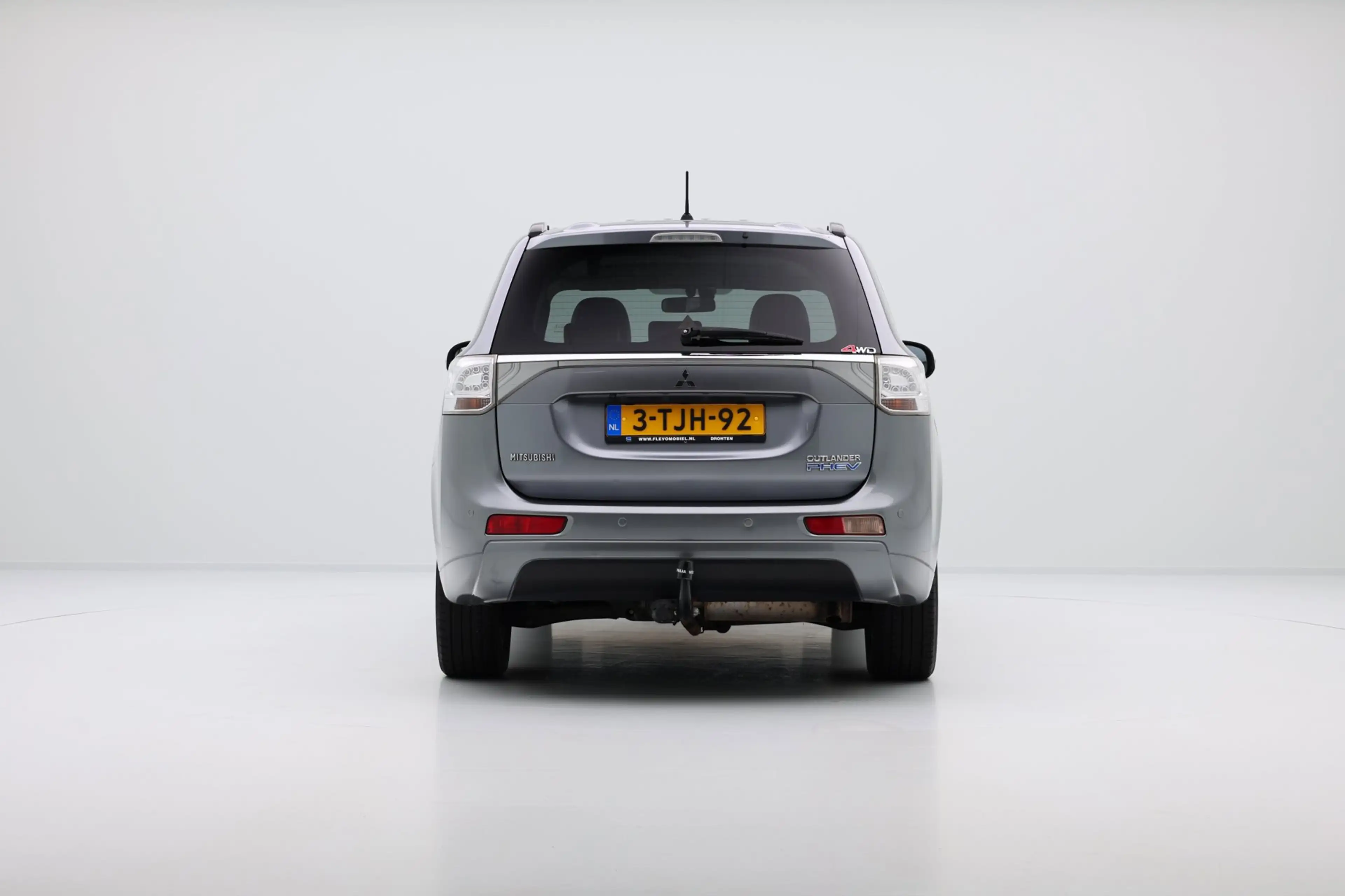 Mitsubishi Outlander 2.0 PHEV Instyle Aut.|Leer|Stoelverw.|Trekhaak|LMV — photo 8