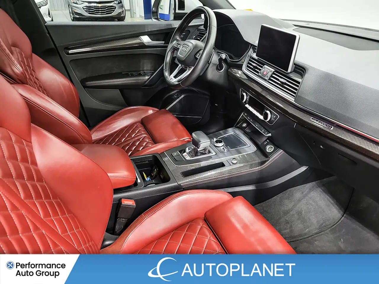 Audi SQ5 снимка Audi SQ5