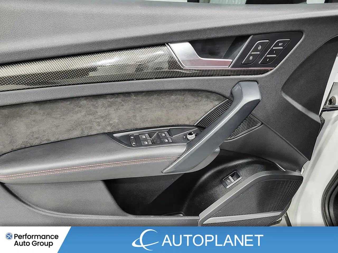 Audi SQ5 снимка Audi SQ5