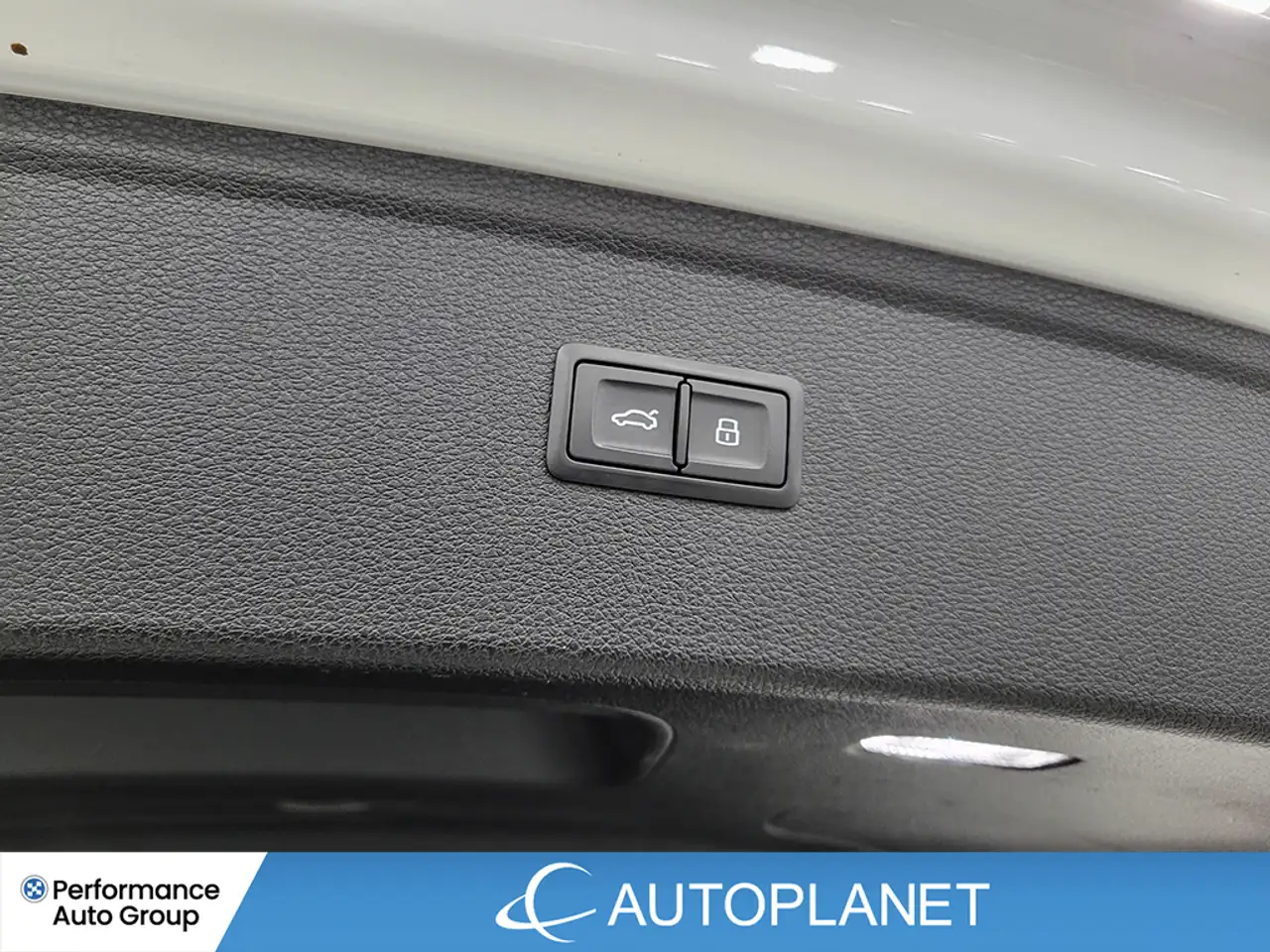 Audi SQ5 снимка Audi SQ5