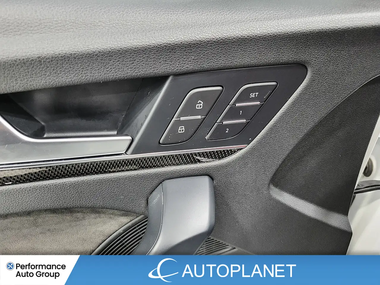 Audi SQ5 снимка Audi SQ5