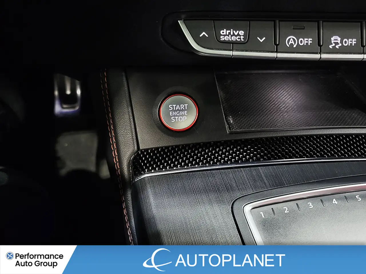 Audi SQ5 снимка Audi SQ5