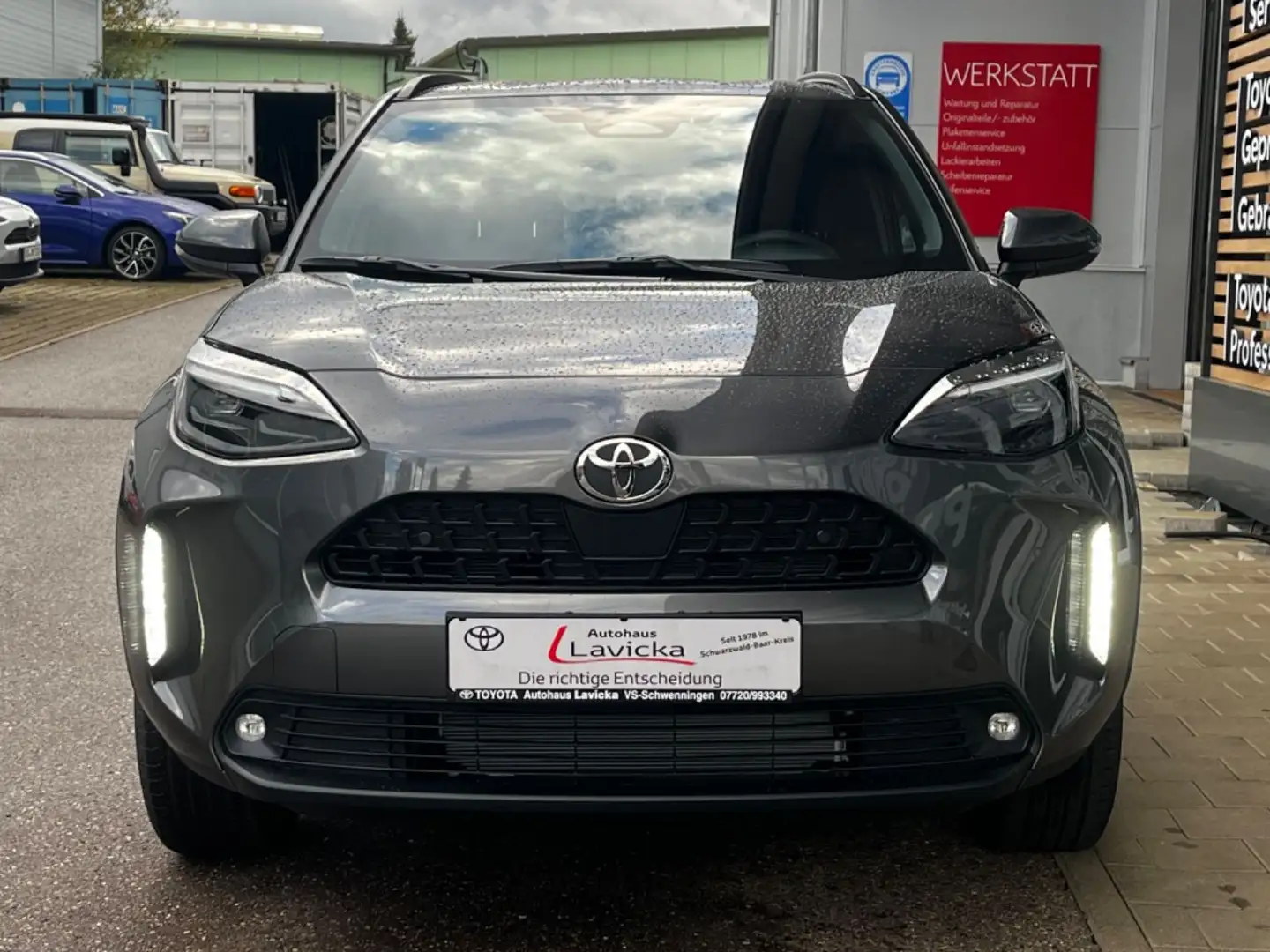 Toyota Yaris Cross 1,5-l-VVT-iE Team Deutschland Szürke - 2