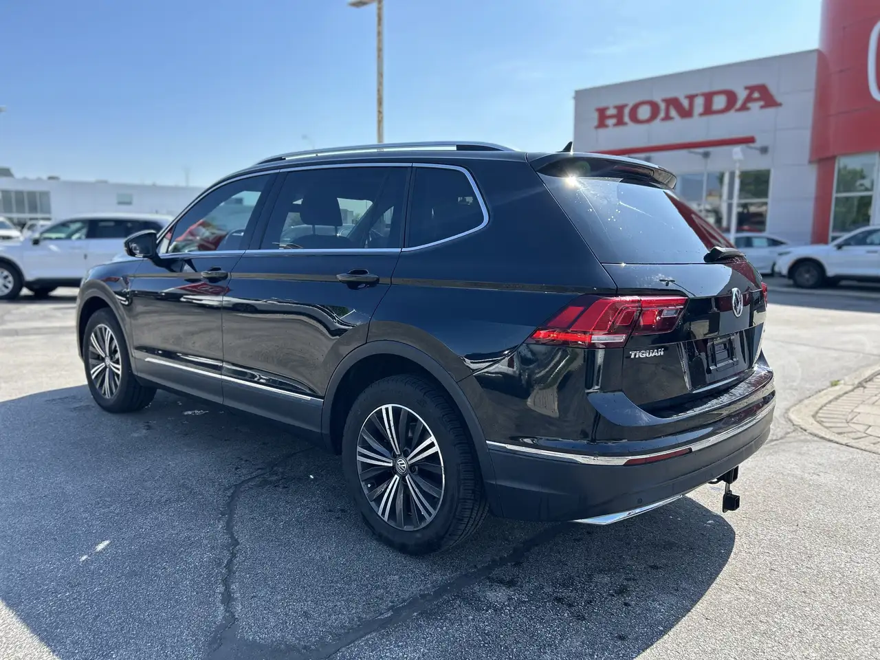 Volkswagen Tiguan снимка Volkswagen Tiguan