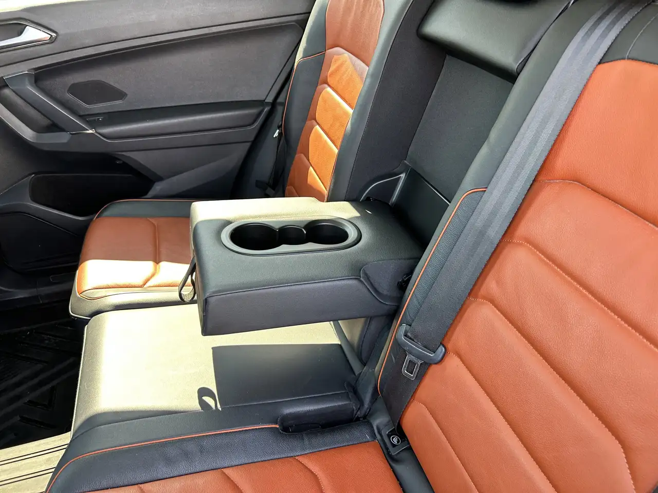 Volkswagen Tiguan снимка Volkswagen Tiguan