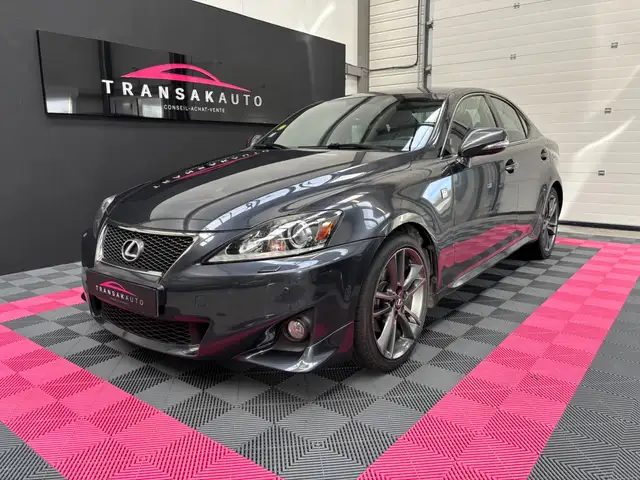 Lexus IS 200 IS 200d F-Sport