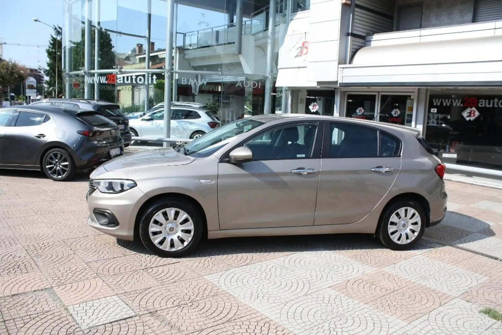 Fiat Tipo 1.6 Mjt S&S 5 porte Easy Business - 2