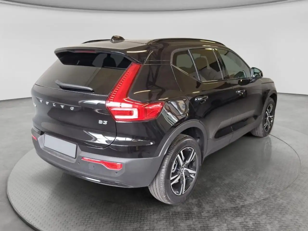 Volvo XC40 2026