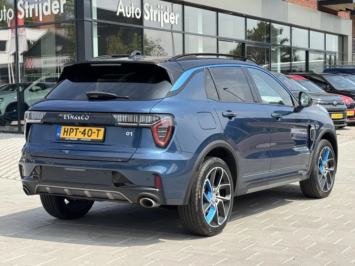 Lynk & Co 01 1.5 | hoger laadvermogen 6,6kW | PANO | 360 CAMERA Bleu - 2