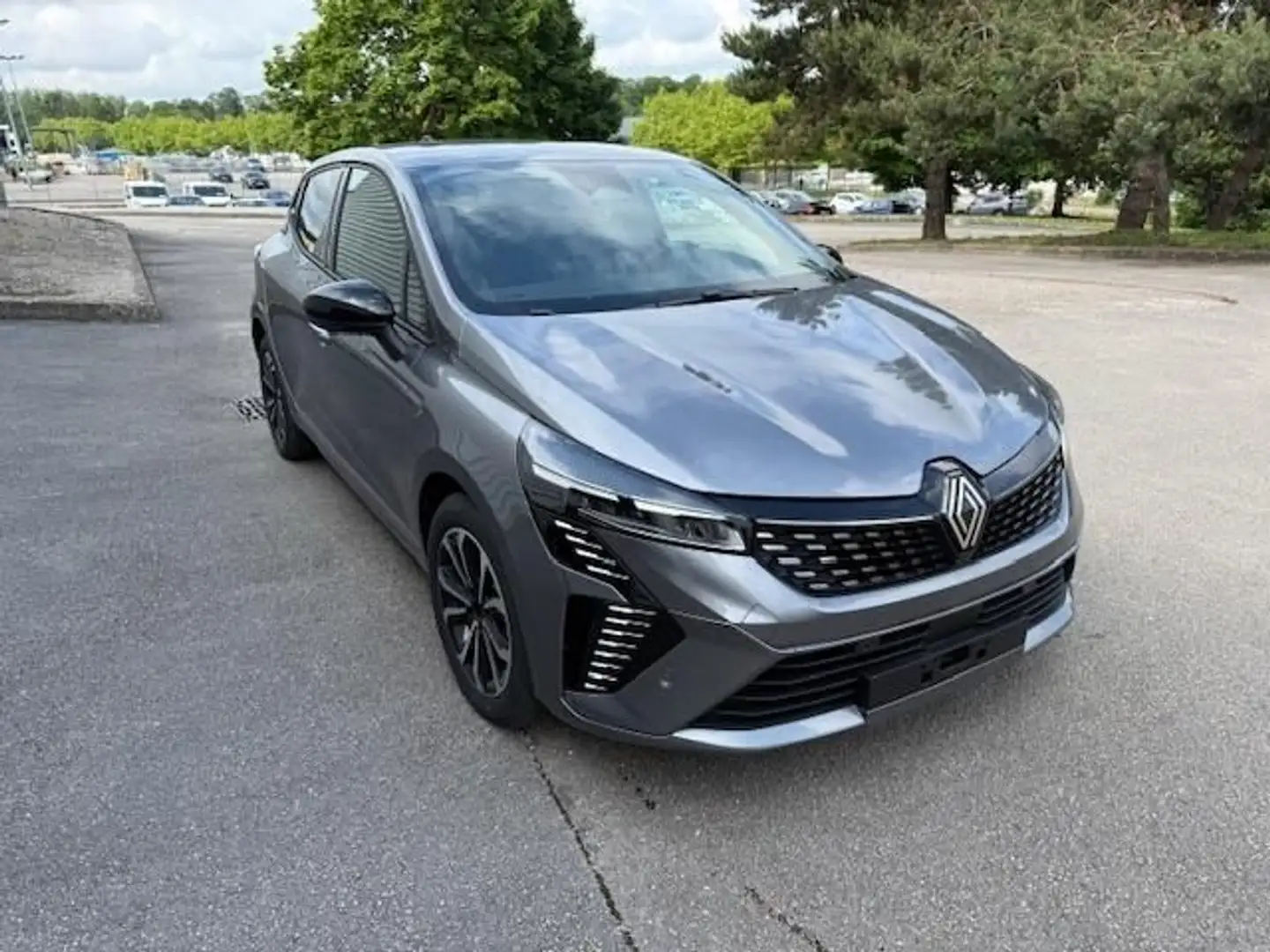 Renault Clio 1.0 TCE 90CH TECHNO - 24 Gris - 1