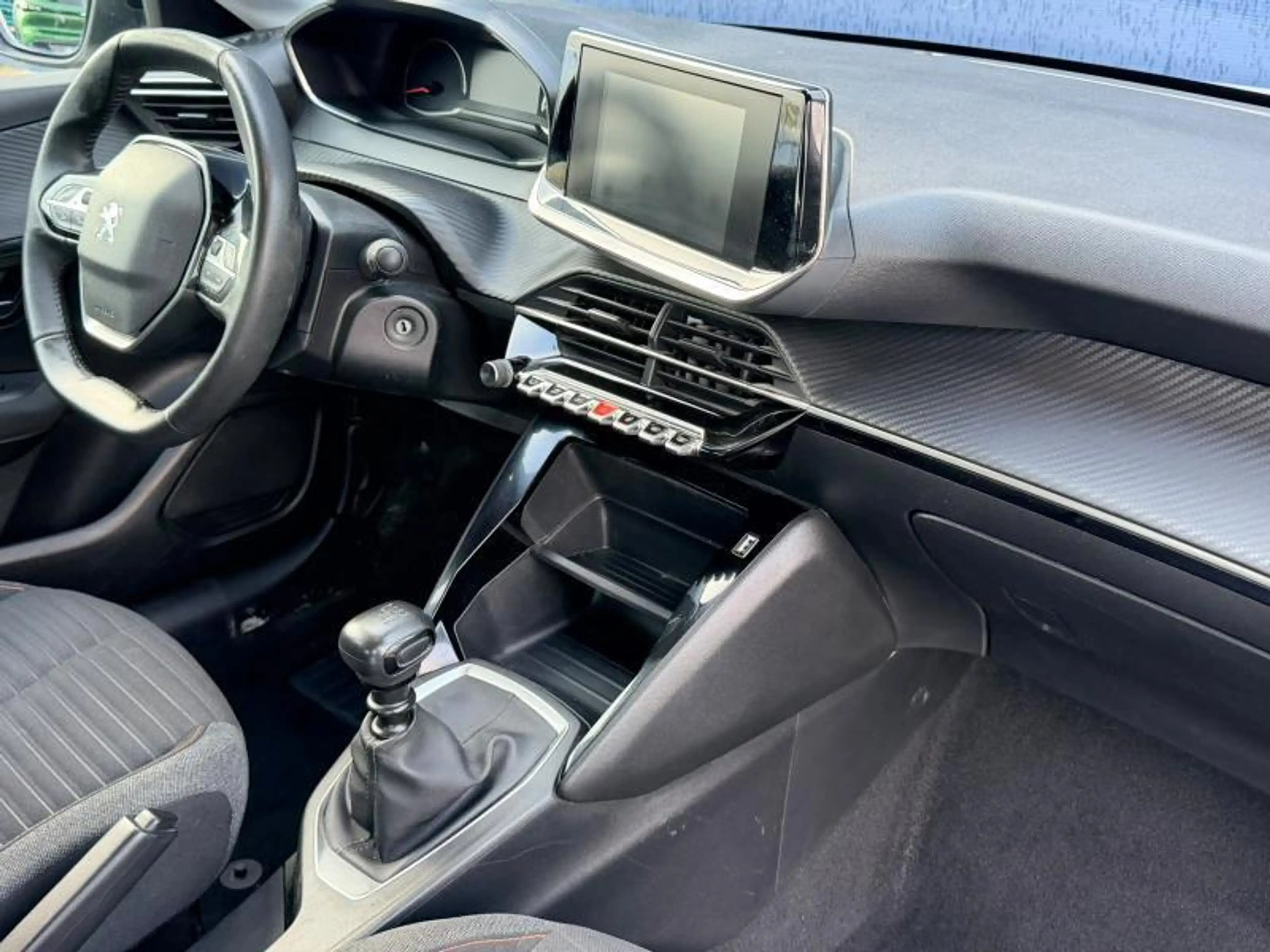 Peugeot 208 Active / Carplay / 1.5 BlueHDI — photo 2