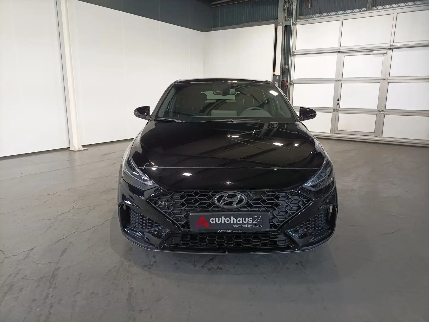 Hyundai i30 Fastback 1.5 T-GDI  N-Line|LED|Navi|PDC|SHZ Black - 2