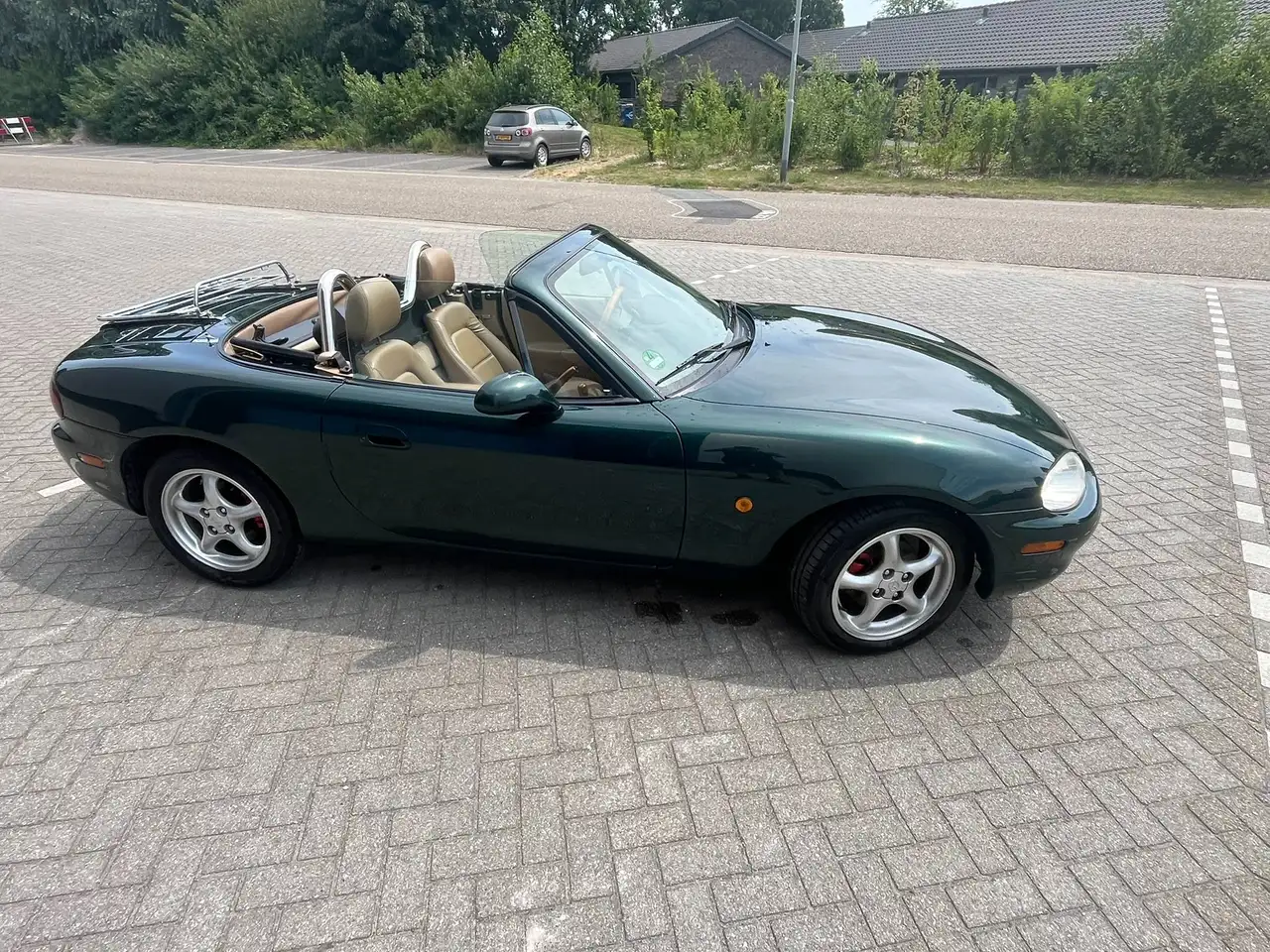 Mazda MX-5 1.6i, foto 8
